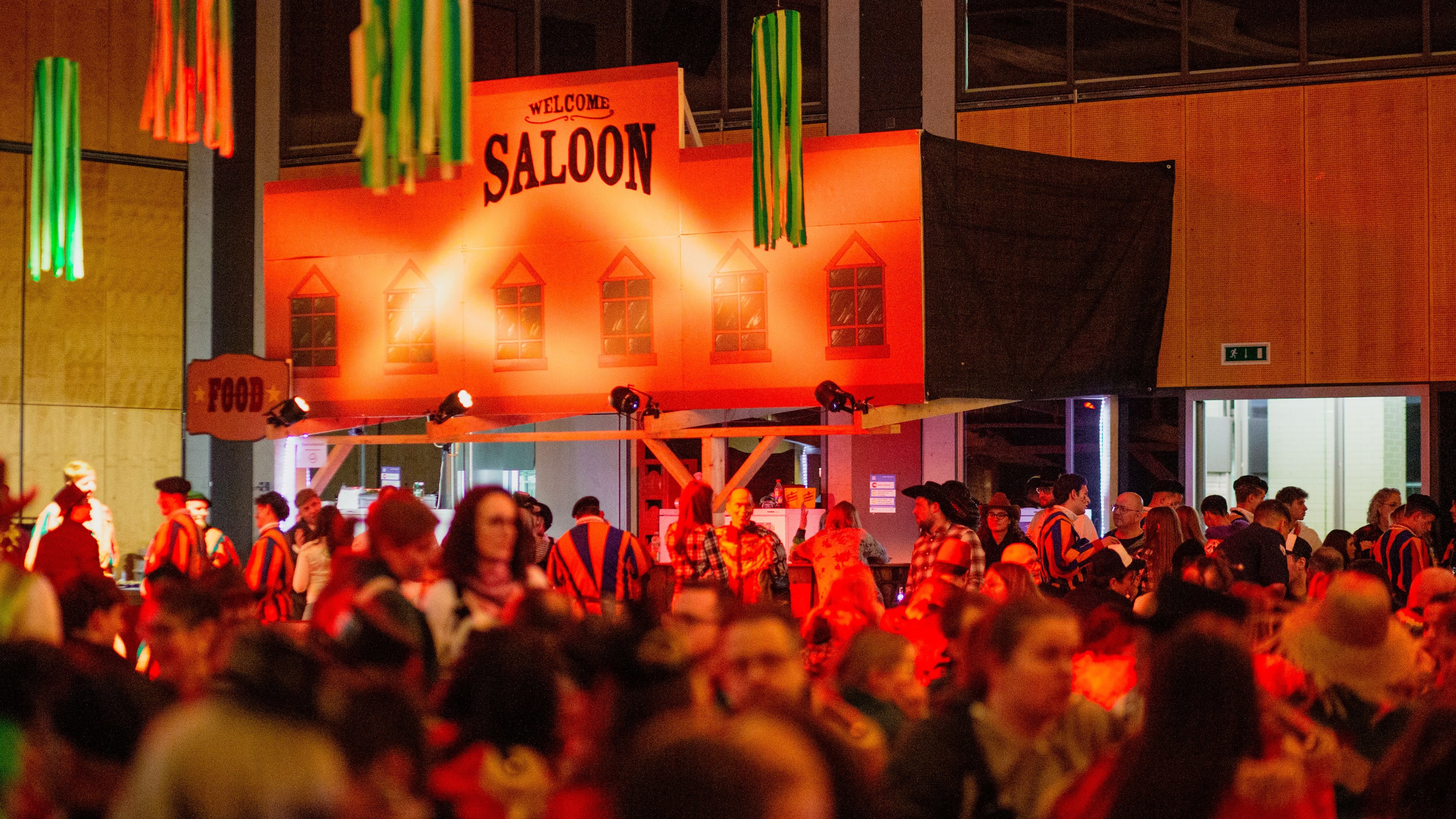 -Fasnacht-ahoi-W-renlingen-feiert-den-Beginn-der-f-nften-Jahreszeit