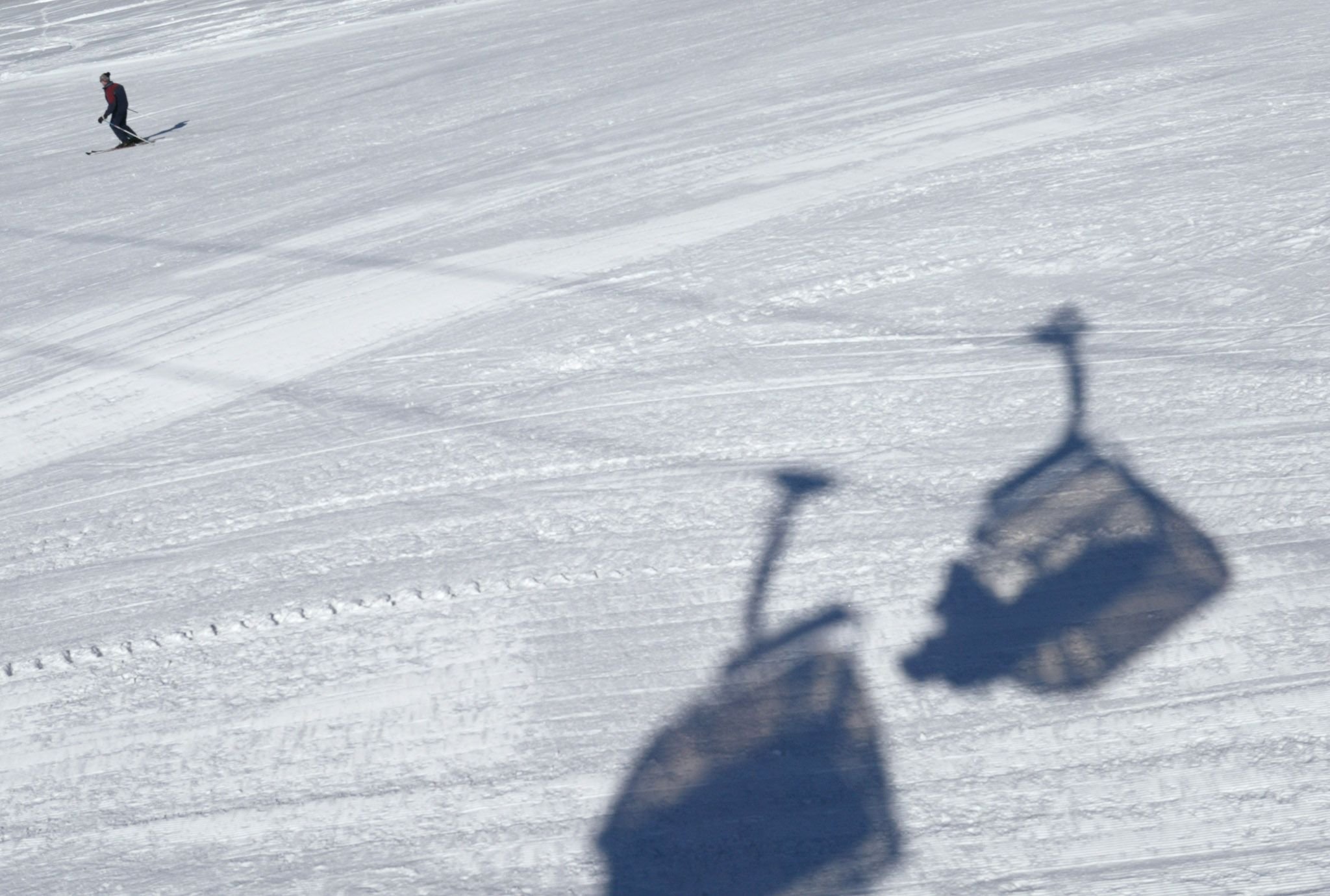 Sessellift-in-Gstaad-steht-still-Evakuierung-per-Helikopter-l-uft