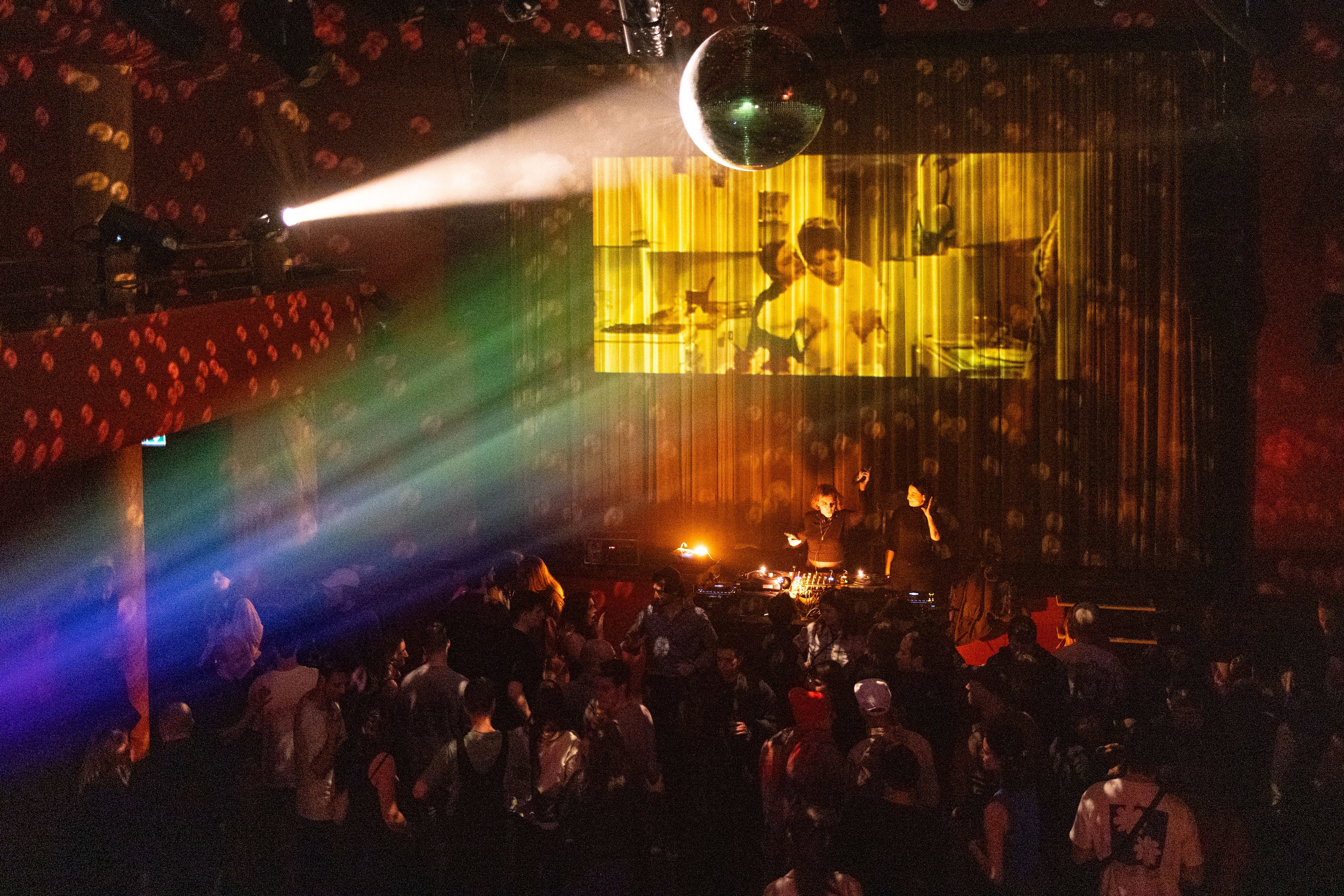 Neue-Reihe-Santa-Discoteca-feiert-Premiere-im-Palace-St-Gallen