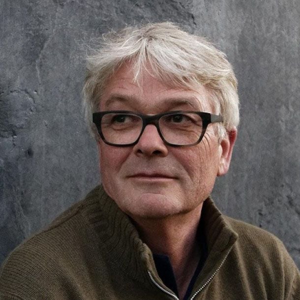 lichtkunstpreis-f-r-thurgauer-k-nstler-daniel-hausig-lachnacht-in-liechtenstein-pops-nger-danny-concannon-in-steckborn