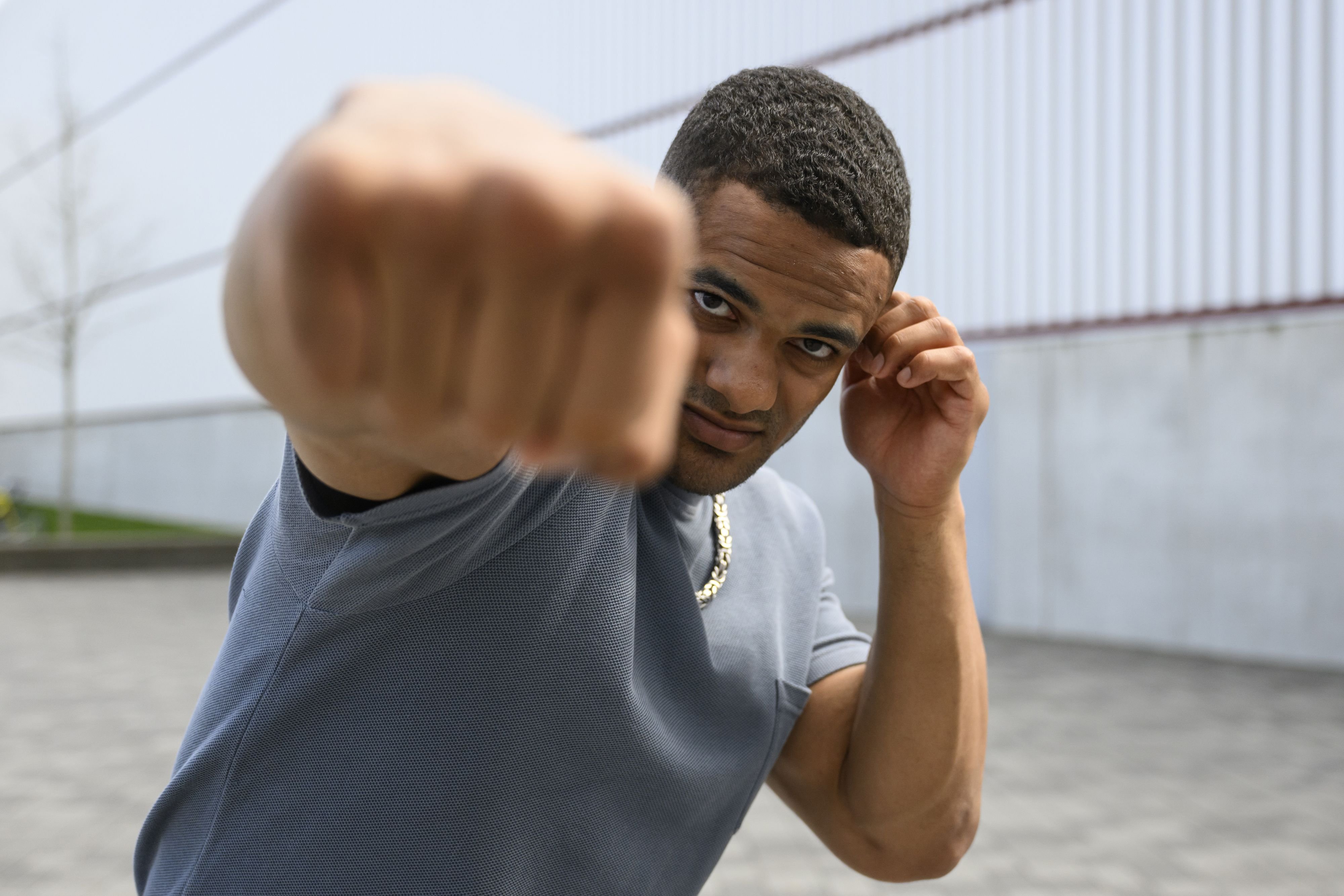 Gemeinde-Volketswil-verhindert-Brian-Kellers-Fight-Night-