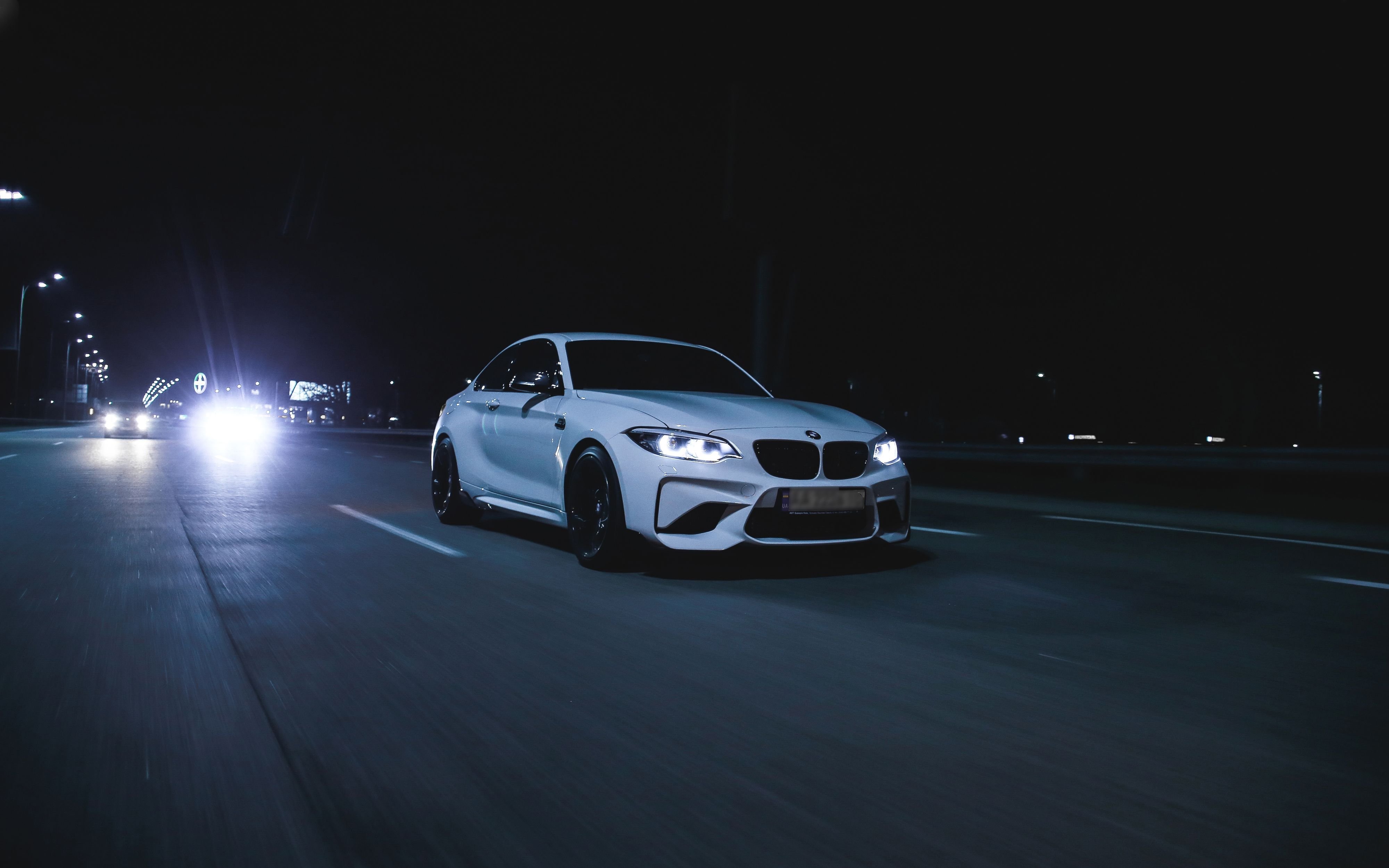 Autoposer-l-rmt-auf-Bahnhofstrasse-und-geht-deshalb-vor-Gericht