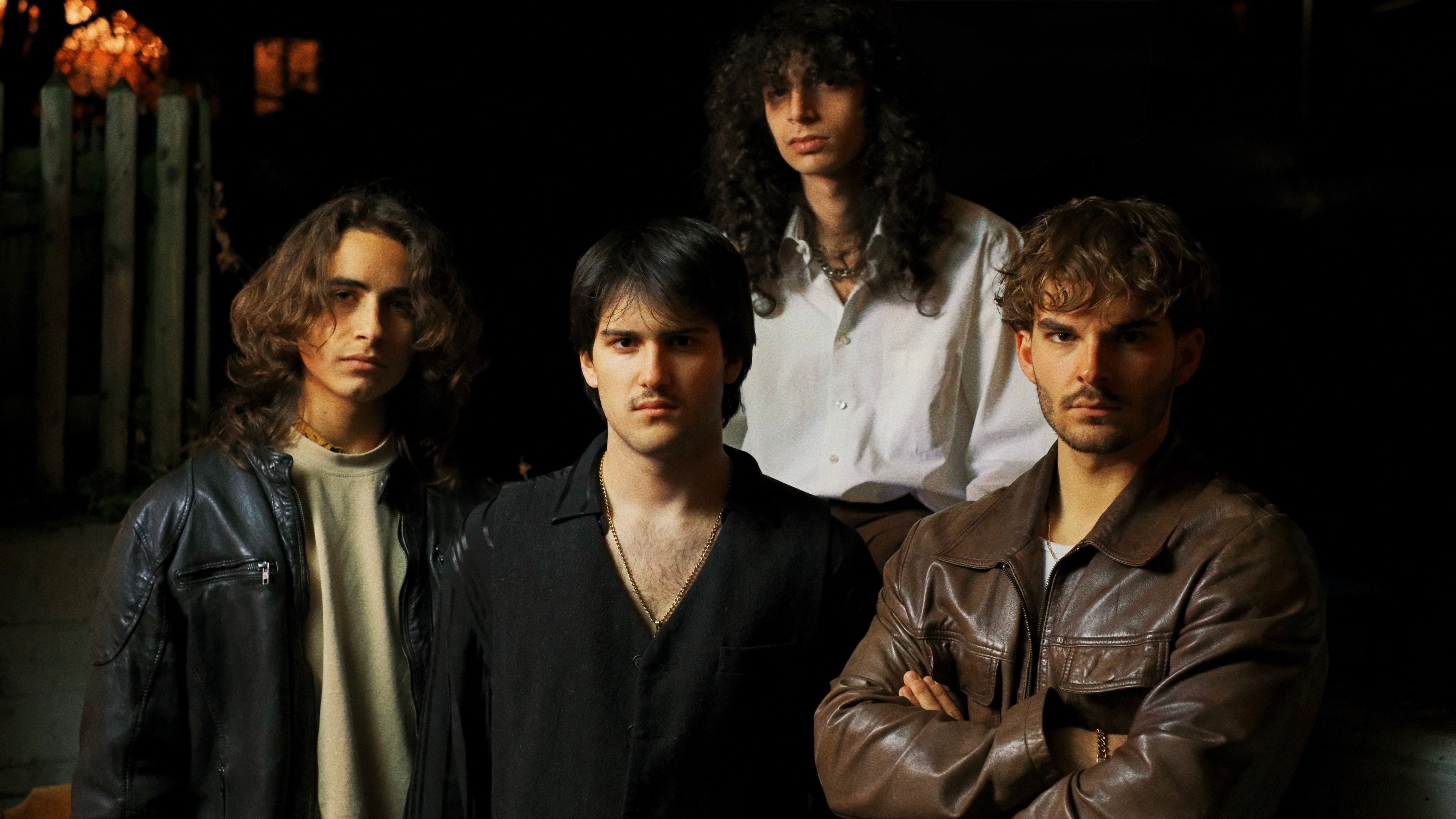 -Nach-Konzerten-habe-ich-drei-Tage-lang-Kopfschmerzen-Die-Bandxost-Gewinner-Reviv-l-im-Portr-t