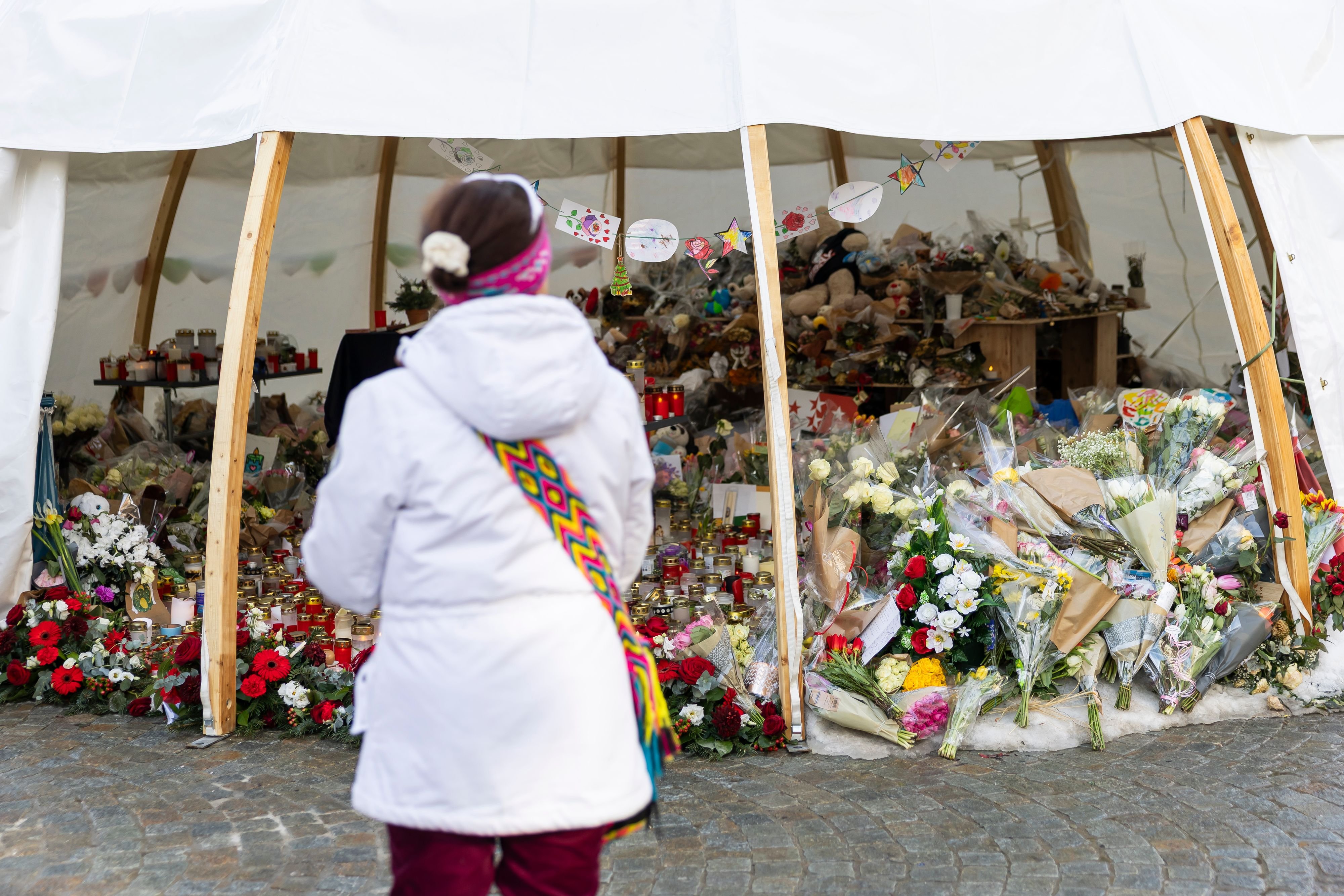 Walliser-Kantonsregierung-spricht-jedem-Opfer-10-000-Franken-zu-Bundesrat-will-niemanden-durchs-Netz-fallen-lassen