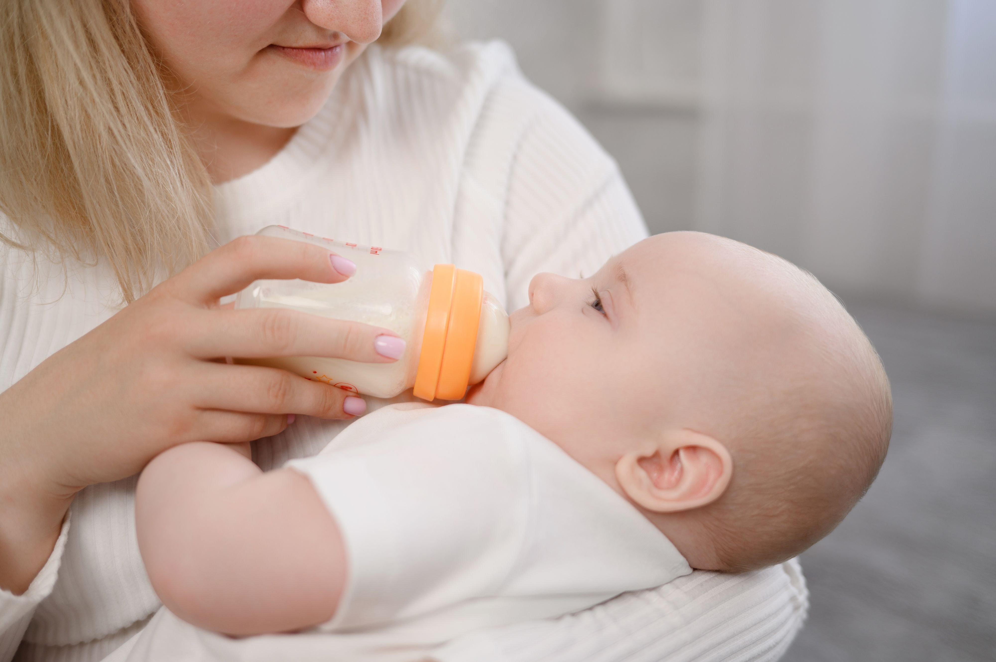 Jetzt-muss-auch-Bimbosan-Hersteller-Hochdorf-wegen-Giftstoff-Babymilch-zur-ckrufen-Nestl-entschuldigt-sich