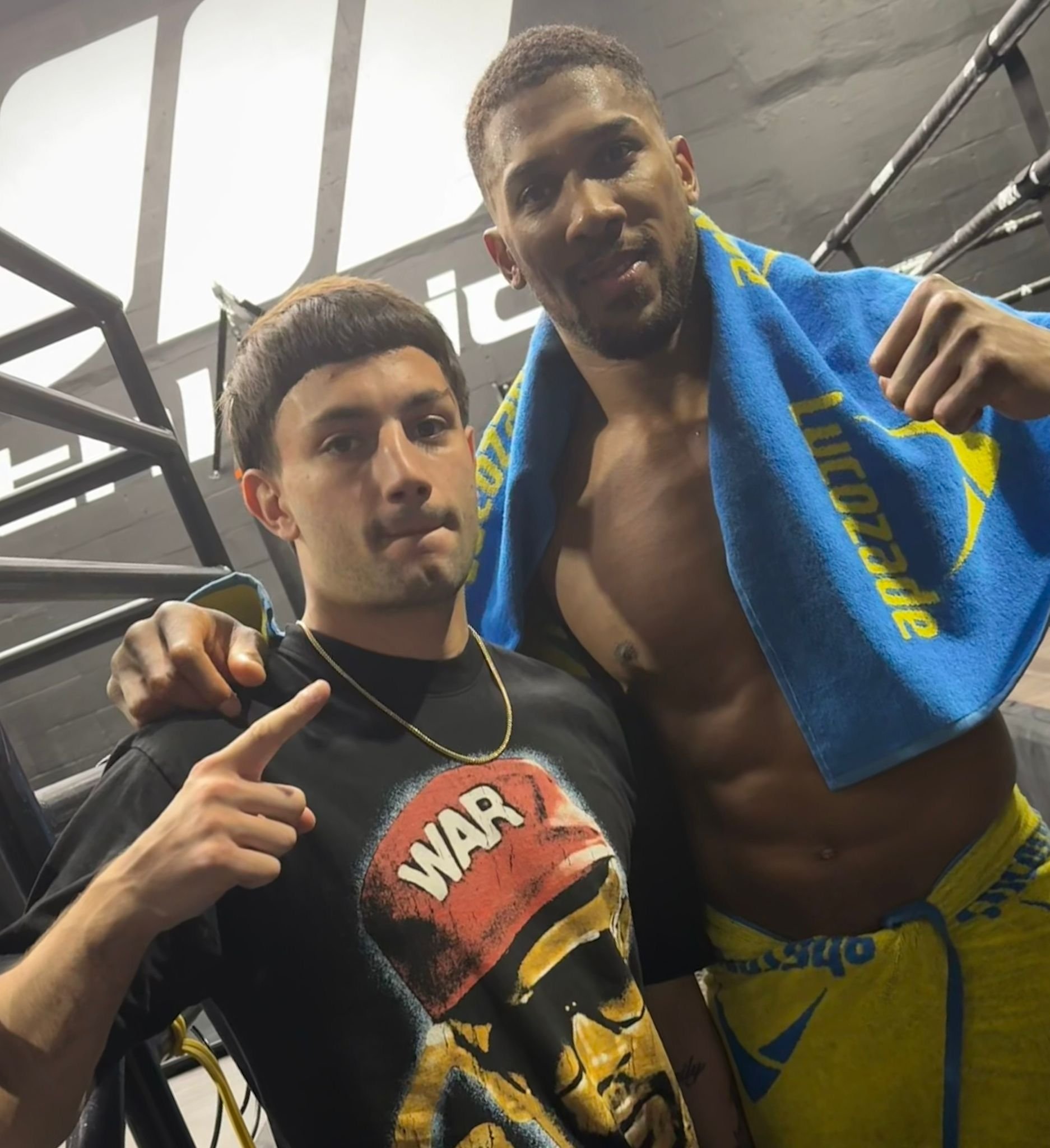 -So-etwas-mache-ich-nie-mehr-Profiboxer-Alessio-Ferraina-hat-strube-Zeiten-hinter-sich