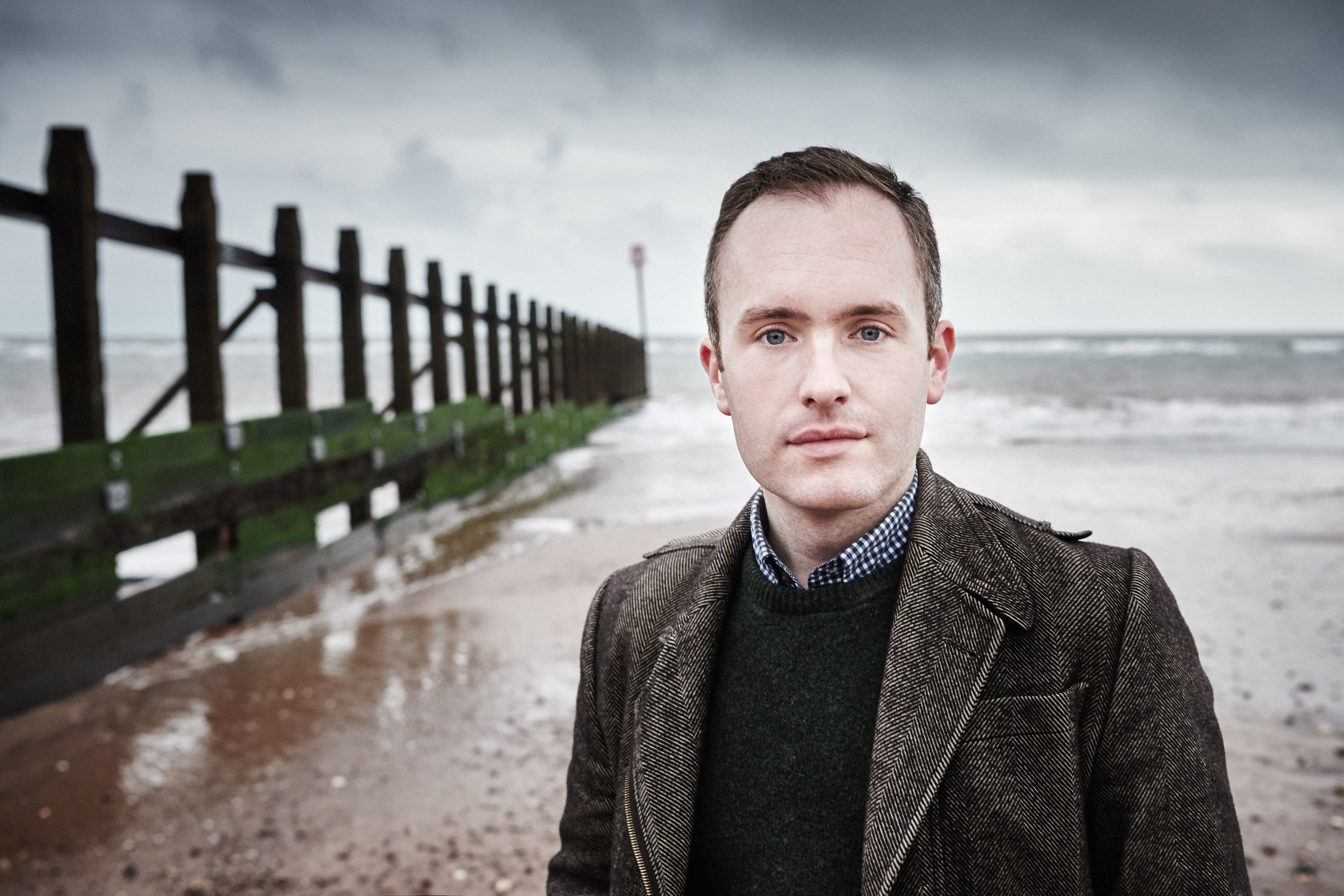 Endspurt-des-Puppenspieler-Dirigenten-Modestas-Pitrenas-begeistert-in-der-Tonhalle-St-Gallen-mit-Strawinskys-Petruschka-