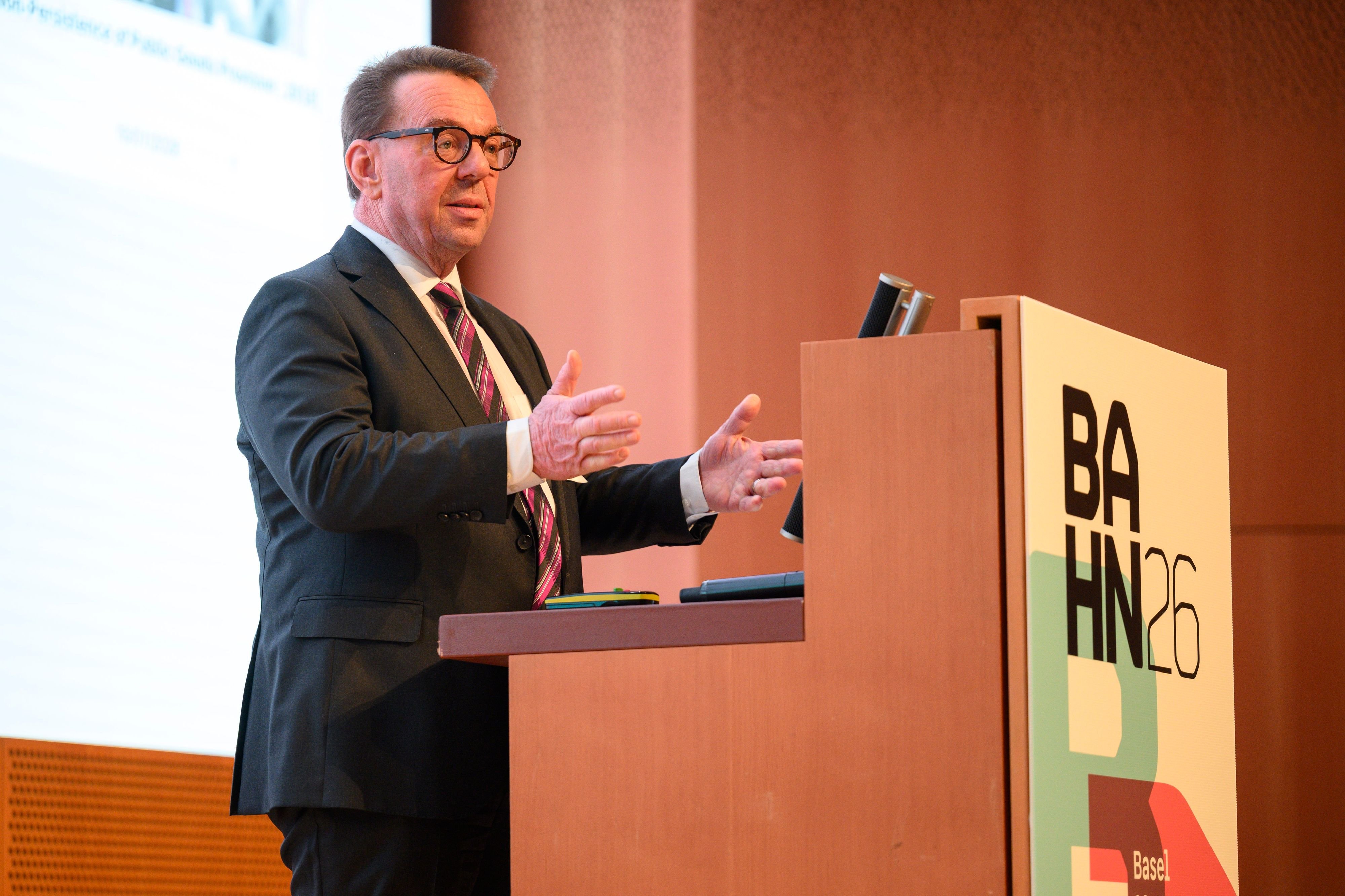 Basel-wird-zum-Zentrum-der-Schweizer-Verkehrspolitik-f-r-einen-Tag