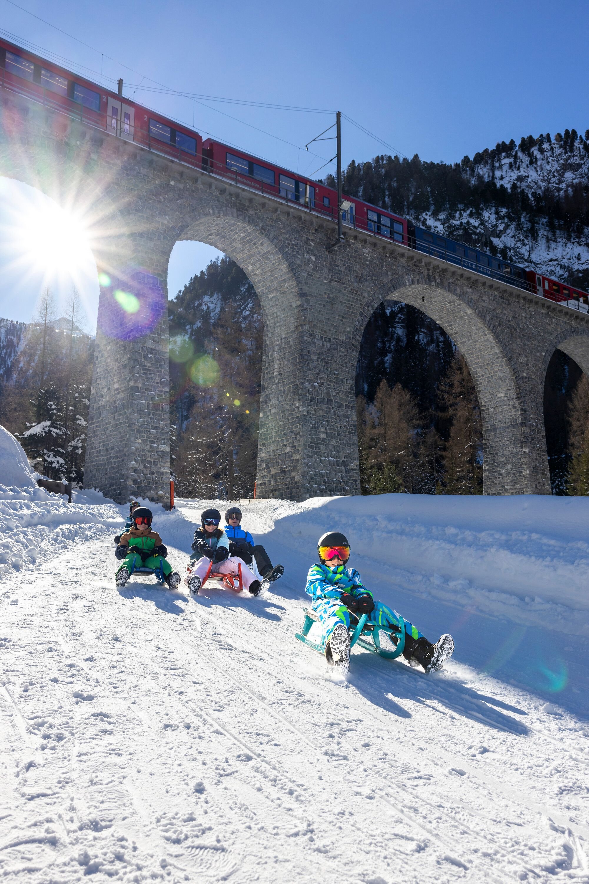 Im-Schlittelparadies-Berg-n-Entschleunigung-durch-Beschleunigung
