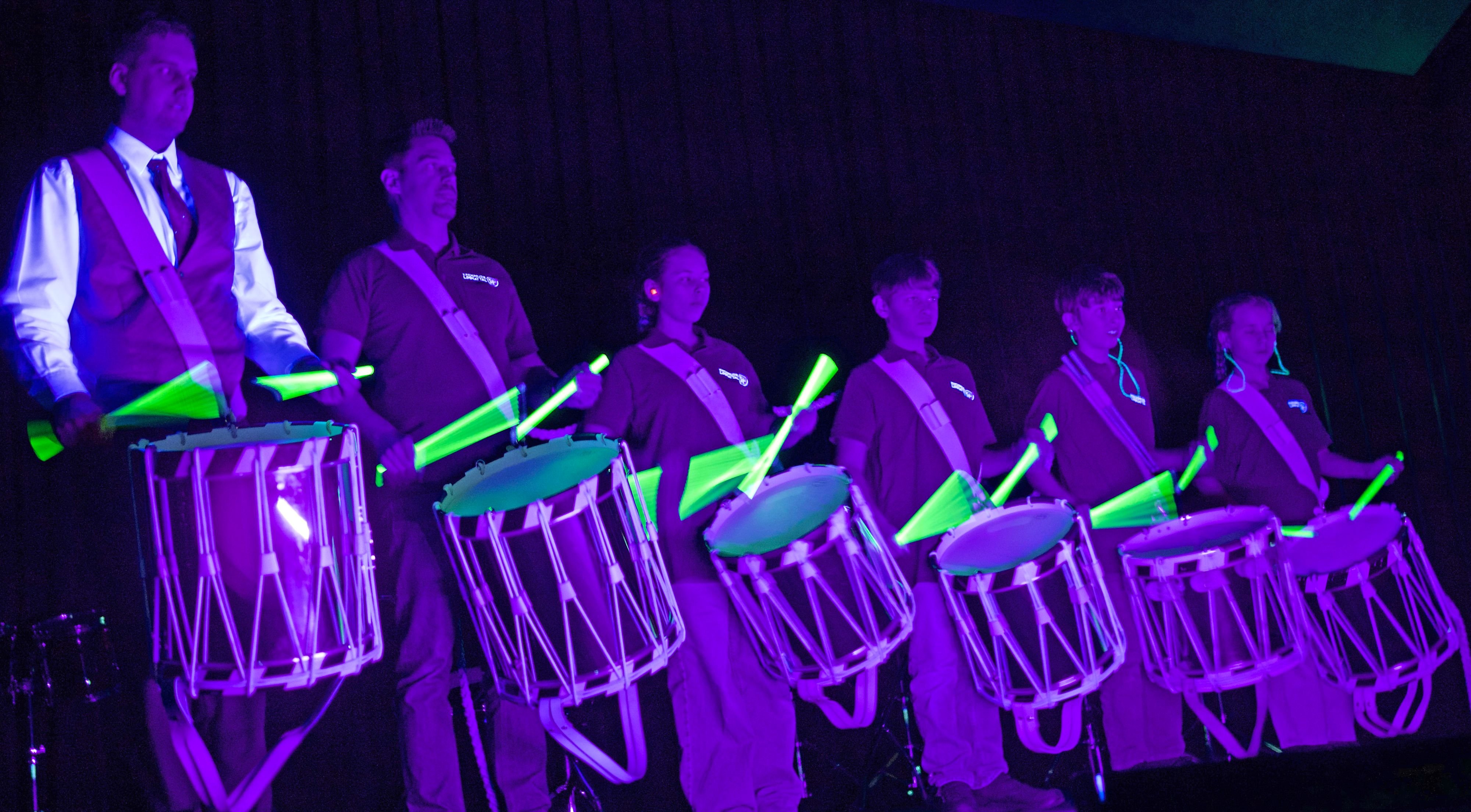 Mit-Volldampf-auf-hoher-See-Kreismusik-begeistert-Oetwiler-Gemeindepr-sidentin-Rahel-von-Planta