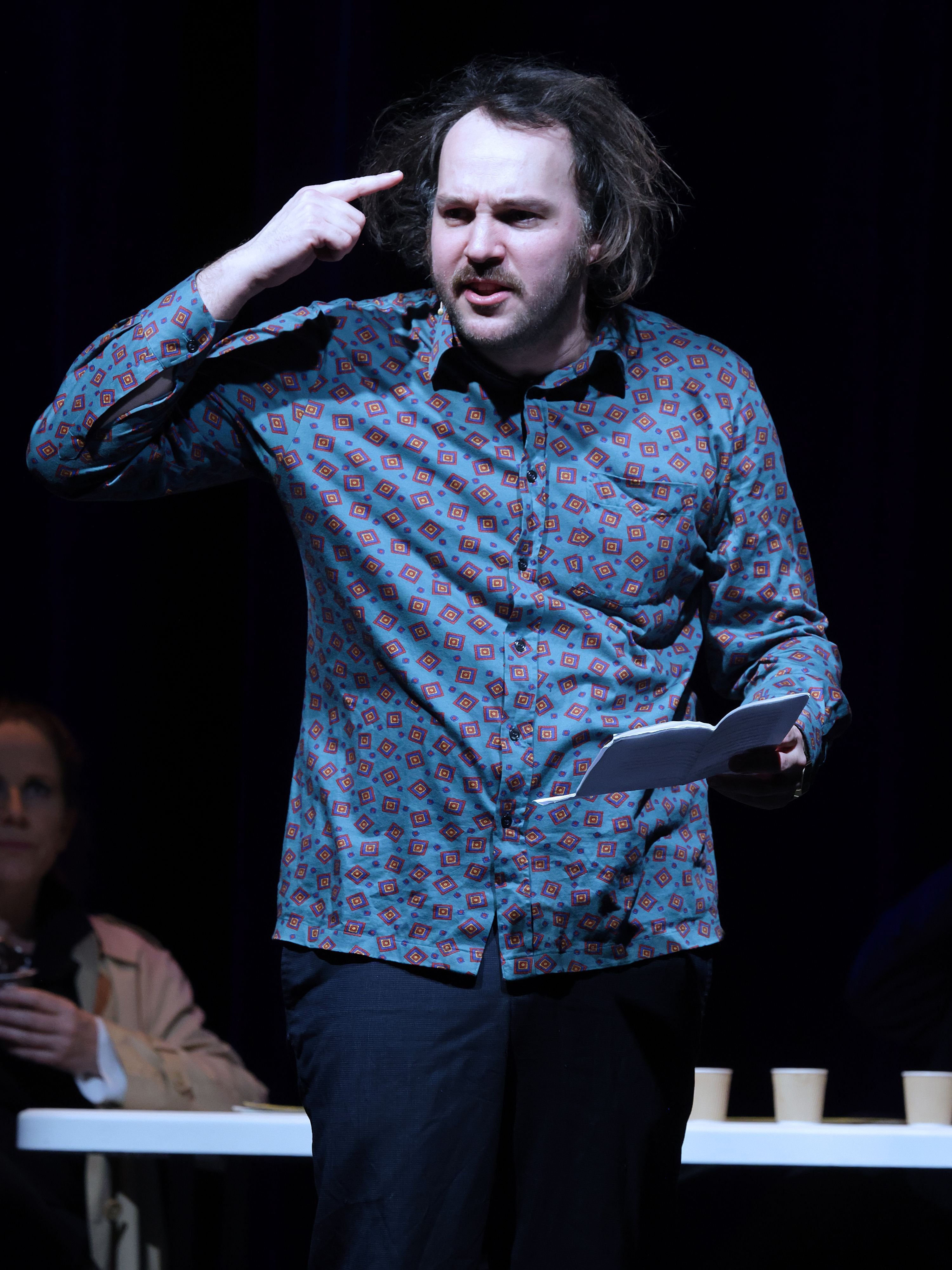 Poetry-Slam-und-Figurentheater-in-Kreuzlingen-Kulturb-ro-St-Gallen-zeigt-Luisa-Z-rchers-Filme-Metal-Wettbewerb-im-Wiler-Gare-de-Lion