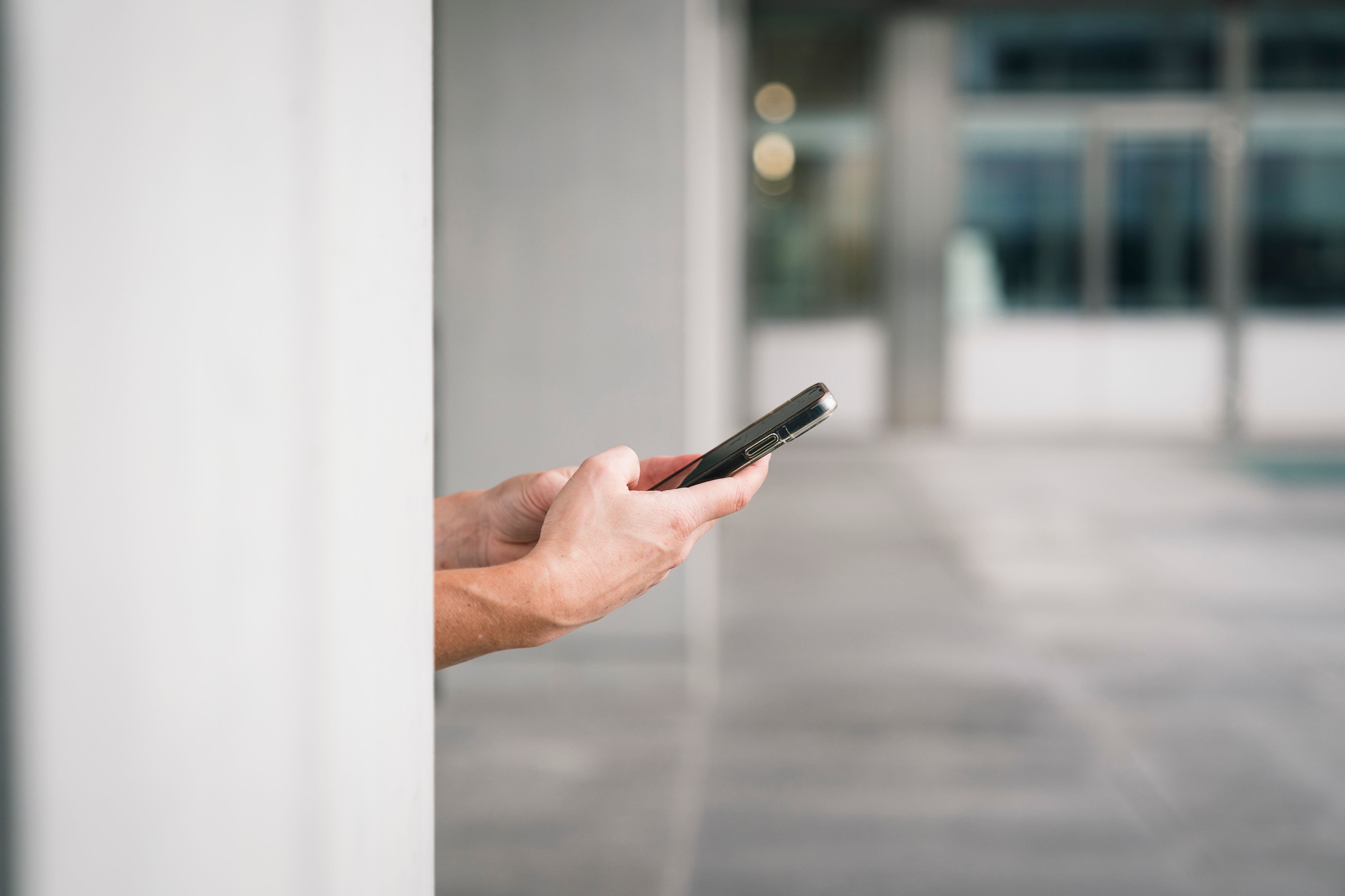 Gericht-muss-ber-Zugang-zum-Handy-eines-Arztes-entscheiden