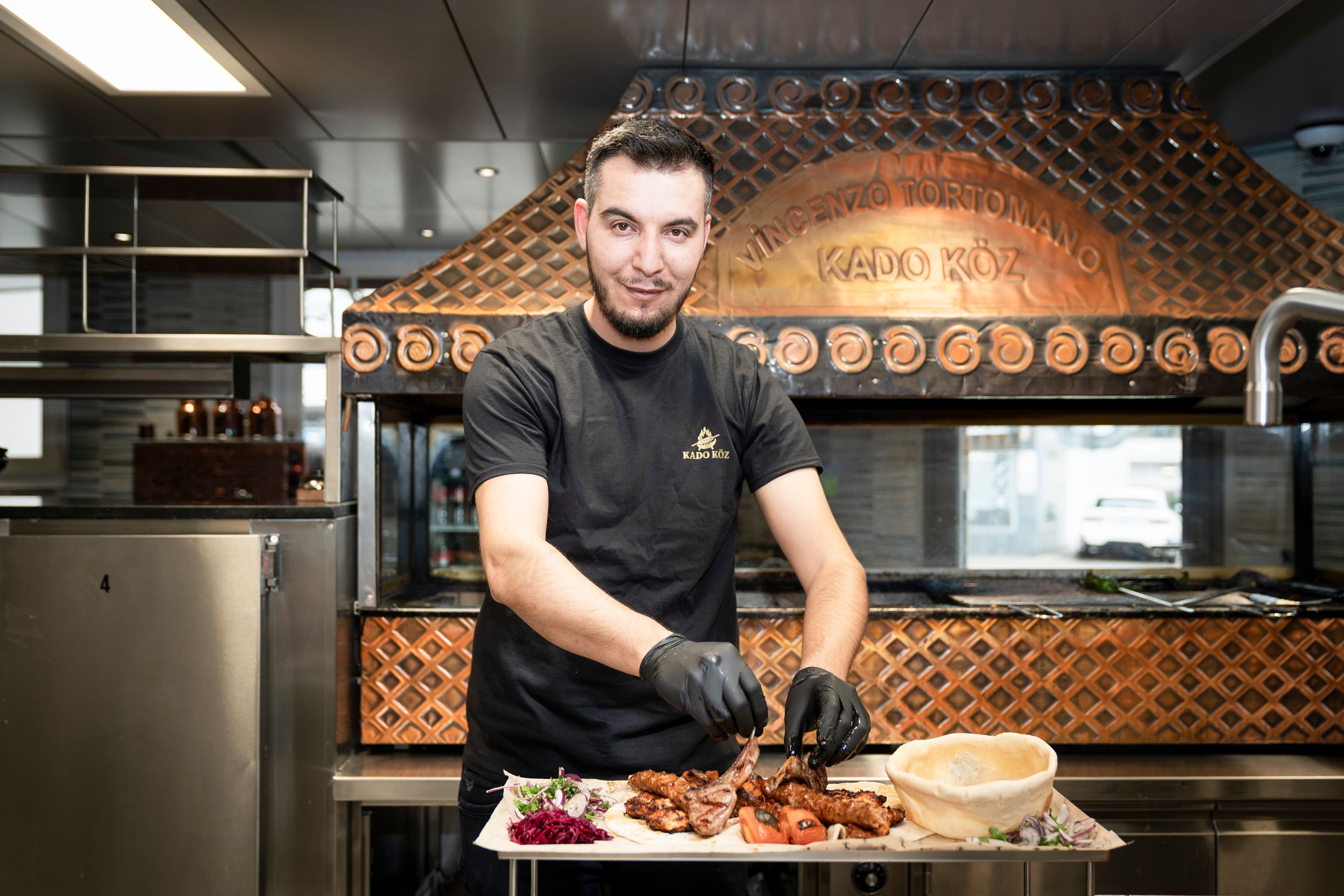 Feuer-und-Flamme-f-r-Fleisch-Das-Kado-K-z-in-Dietikon-bringt-Anatolien-auf-den-Teller