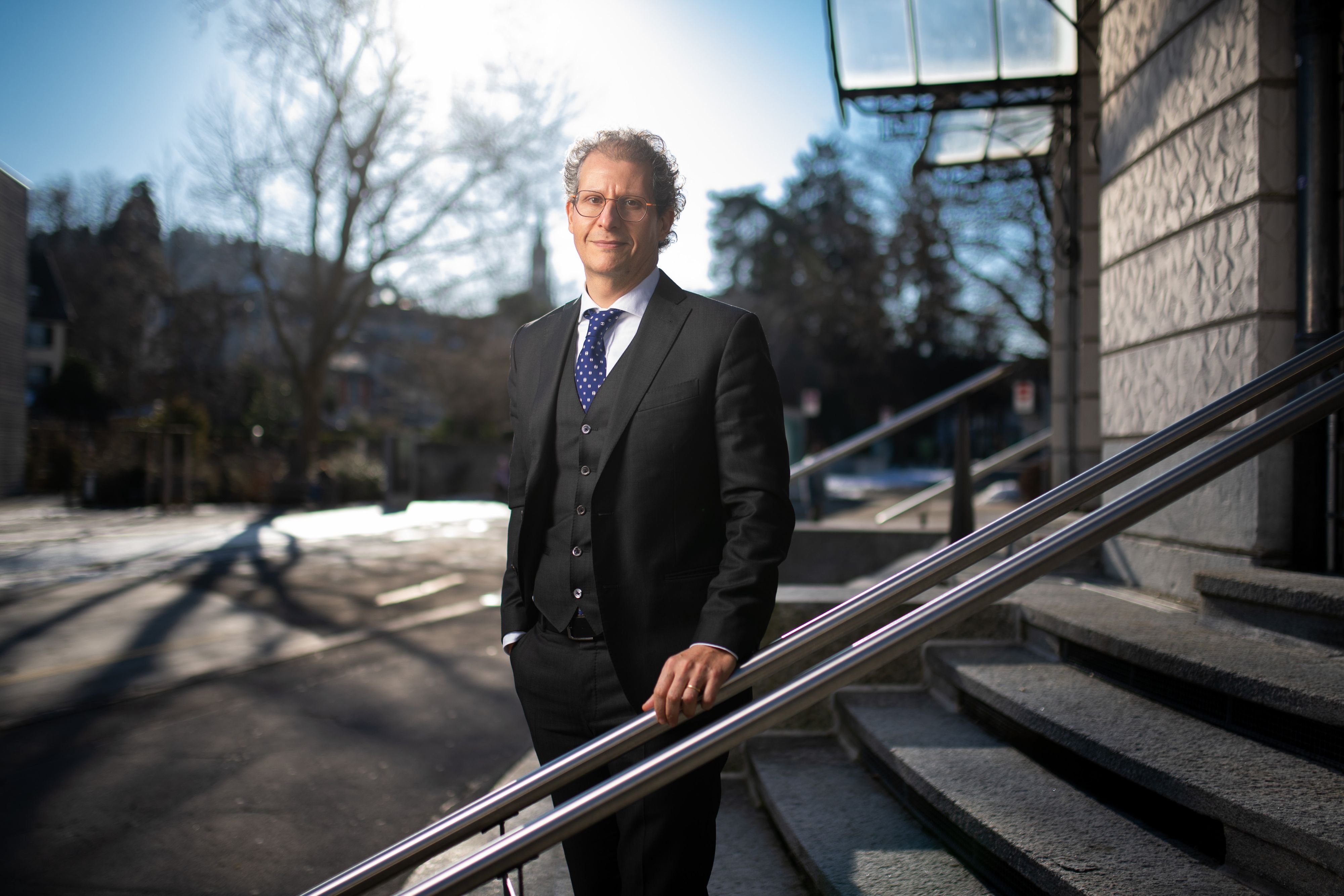 ein-maestro-aus-der-ewigen-stadt-der-neue-chefdirigent-pietro-rizzo-f-hlt-sich-st-gallen-seit-langem-verbunden