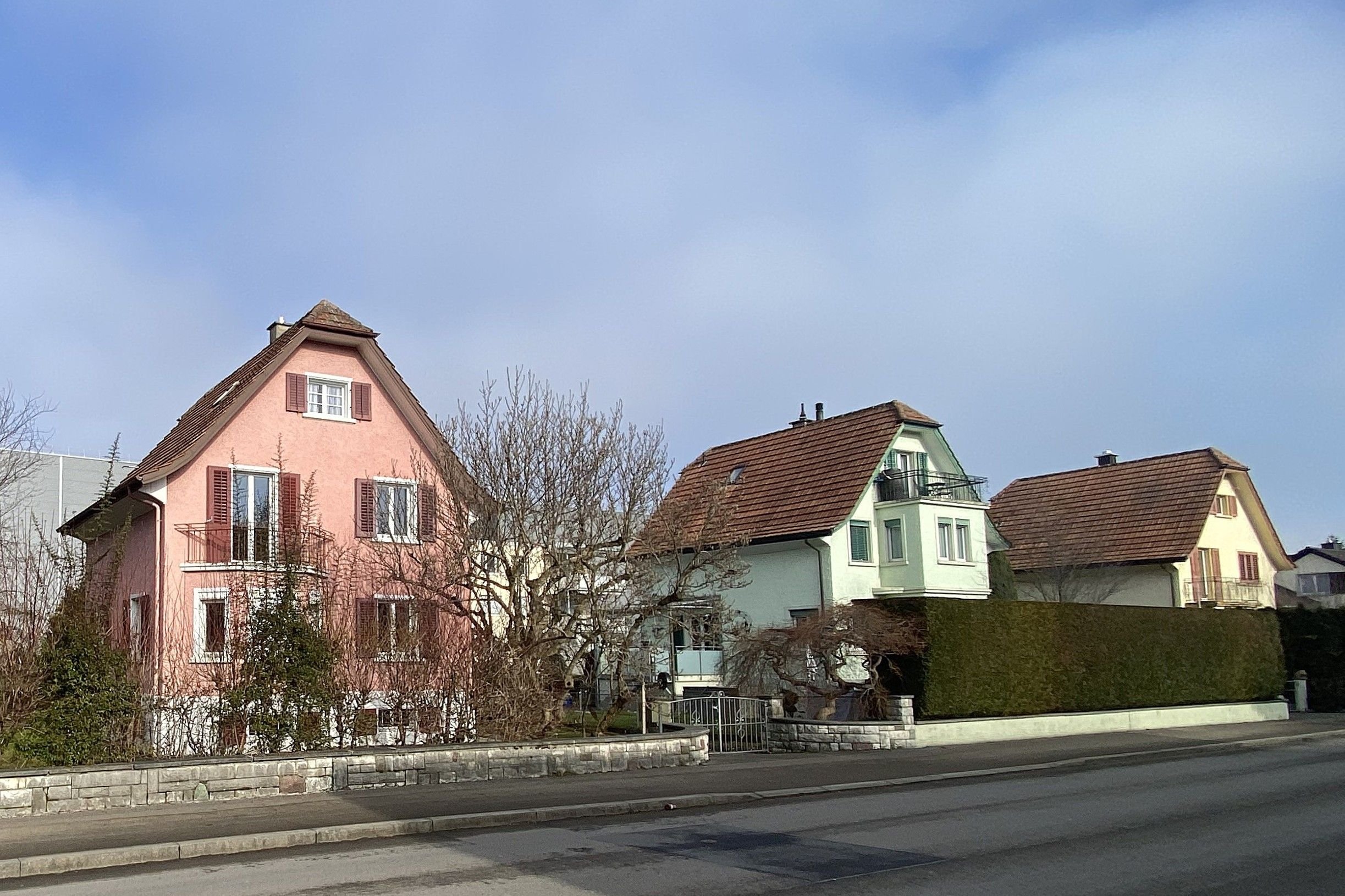 -Siedlungshistorisch-relevant-Gemeinde-stellt-Arbeiterhaus-unter-Schutz