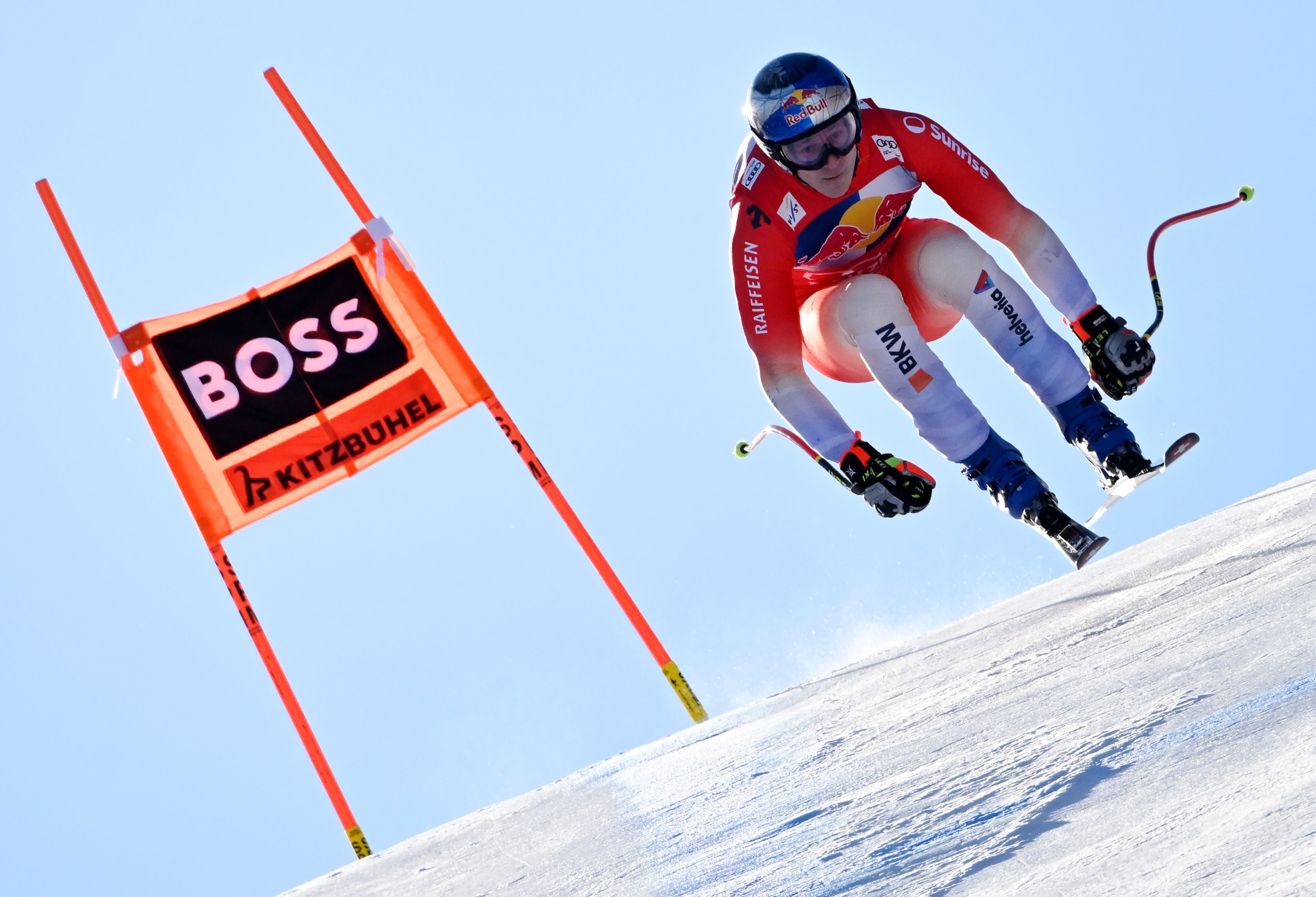 Heisse-Diskussion-Darum-darf-Marco-Odermatt-die-Abfahrt-in-Kitzb-hel-nicht-gewinnen