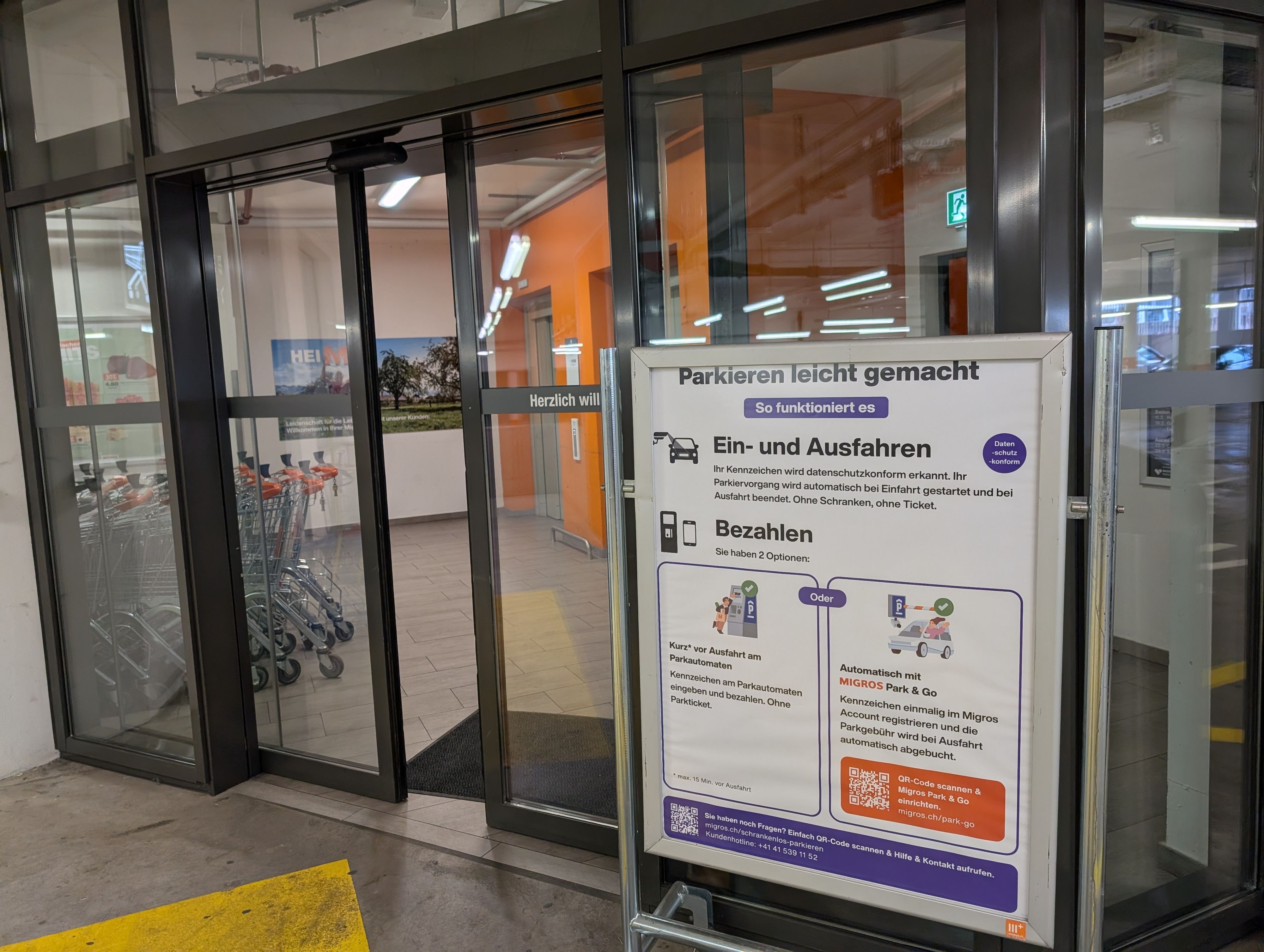 fertig-mit-gratisparkieren-detailh-ndler-scannt-ab-februar-autonummern-im-geelig-parkhaus