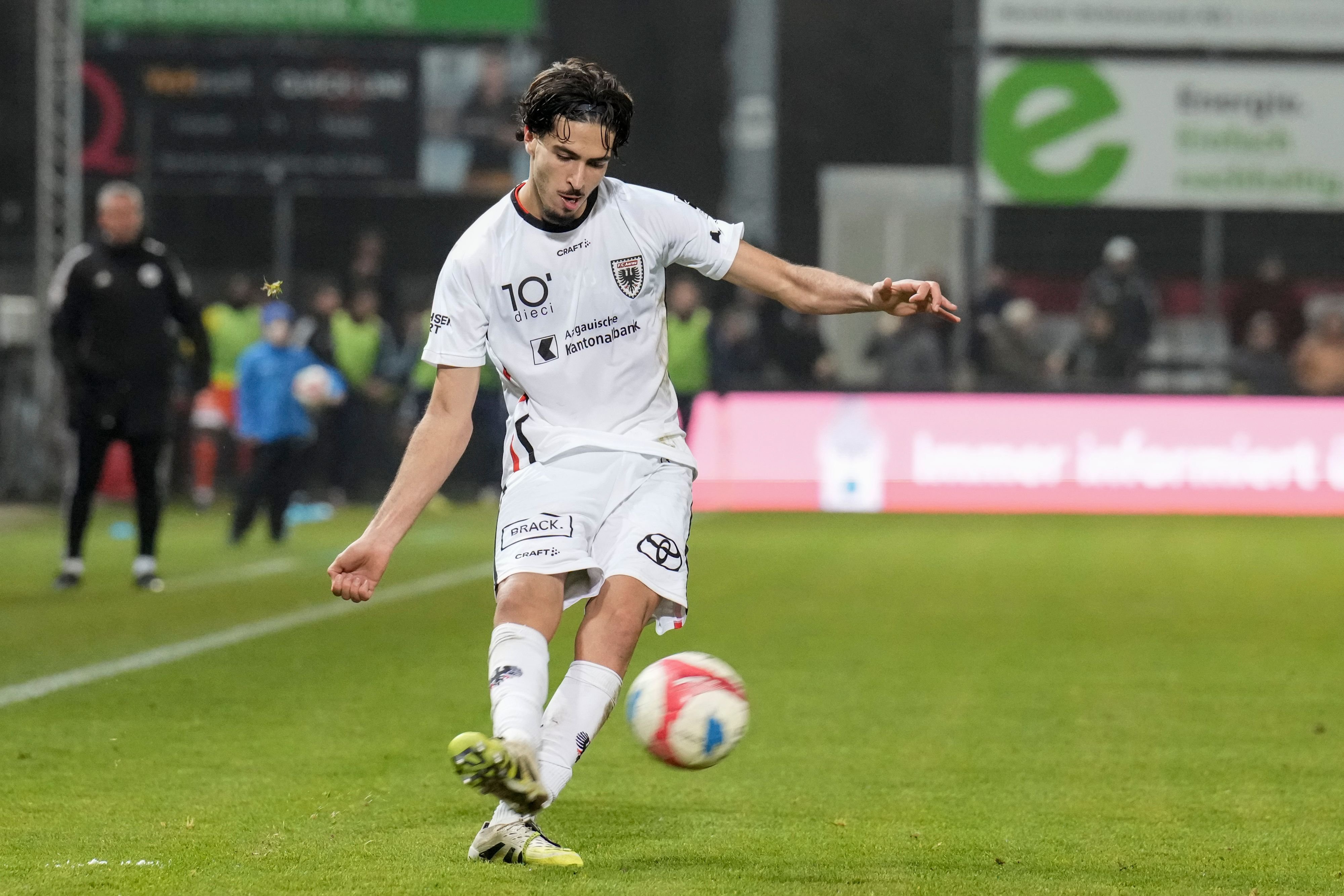 ab-18-uhr-live-startet-der-fc-aarau-mit-einem-sieg-gegen-bellinzona-in-die-r-ckrunde