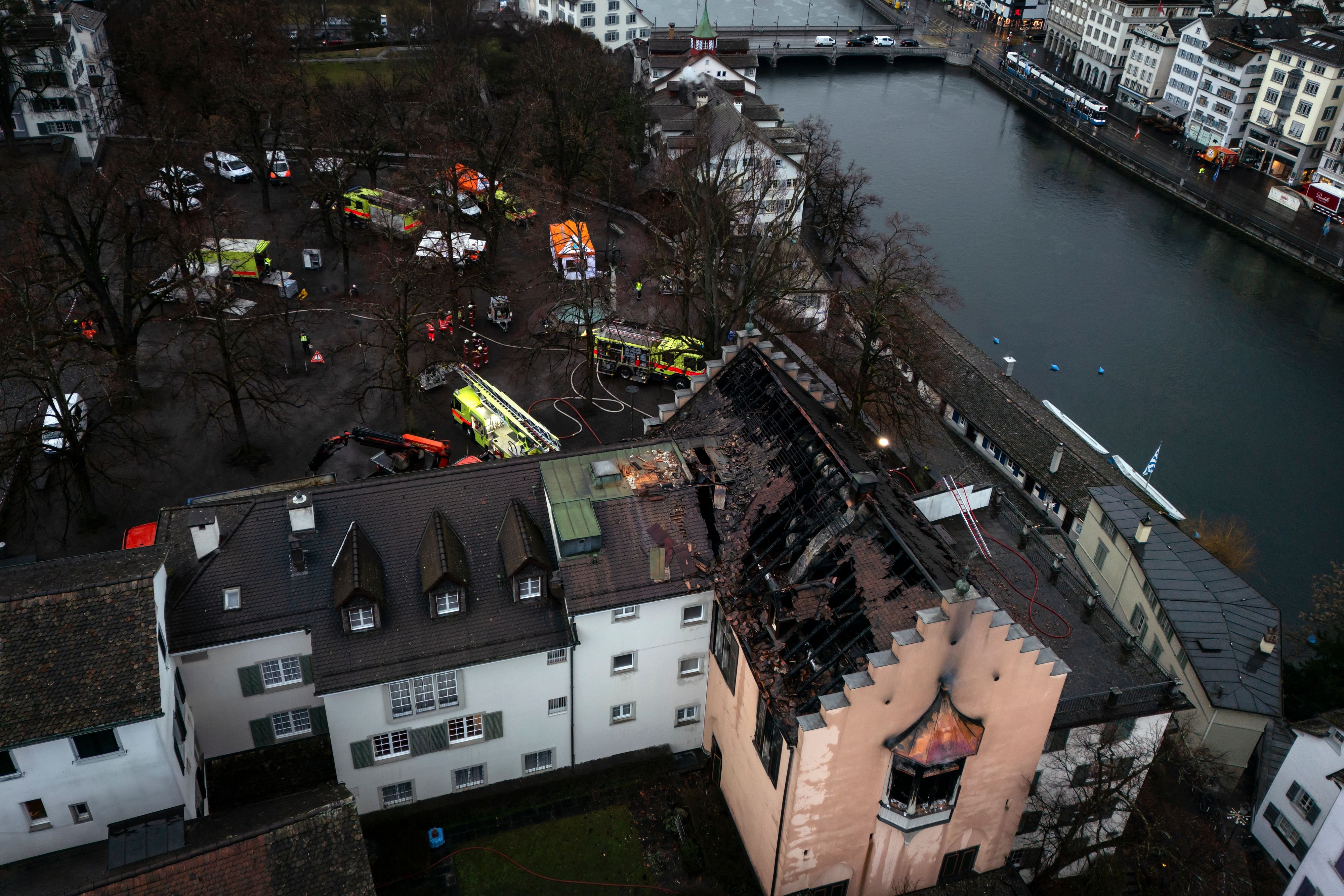 nach-grossbrand-auf-dem-lindenhof-polizei-schliesst-delikt-nicht-aus