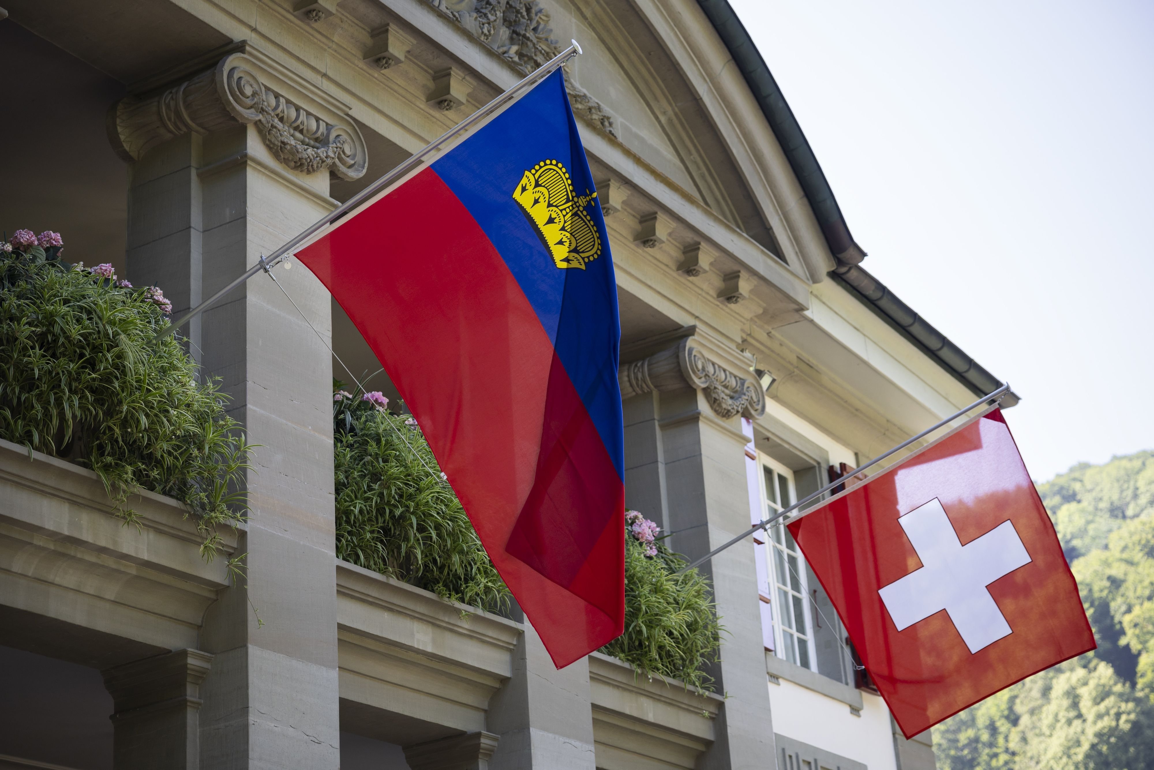 Steuerstreit-mit-dem-Bund-St-Galler-Regierung-wehrt-sich-f-r-Grenzg-nger-mit-Job-in-Liechtenstein