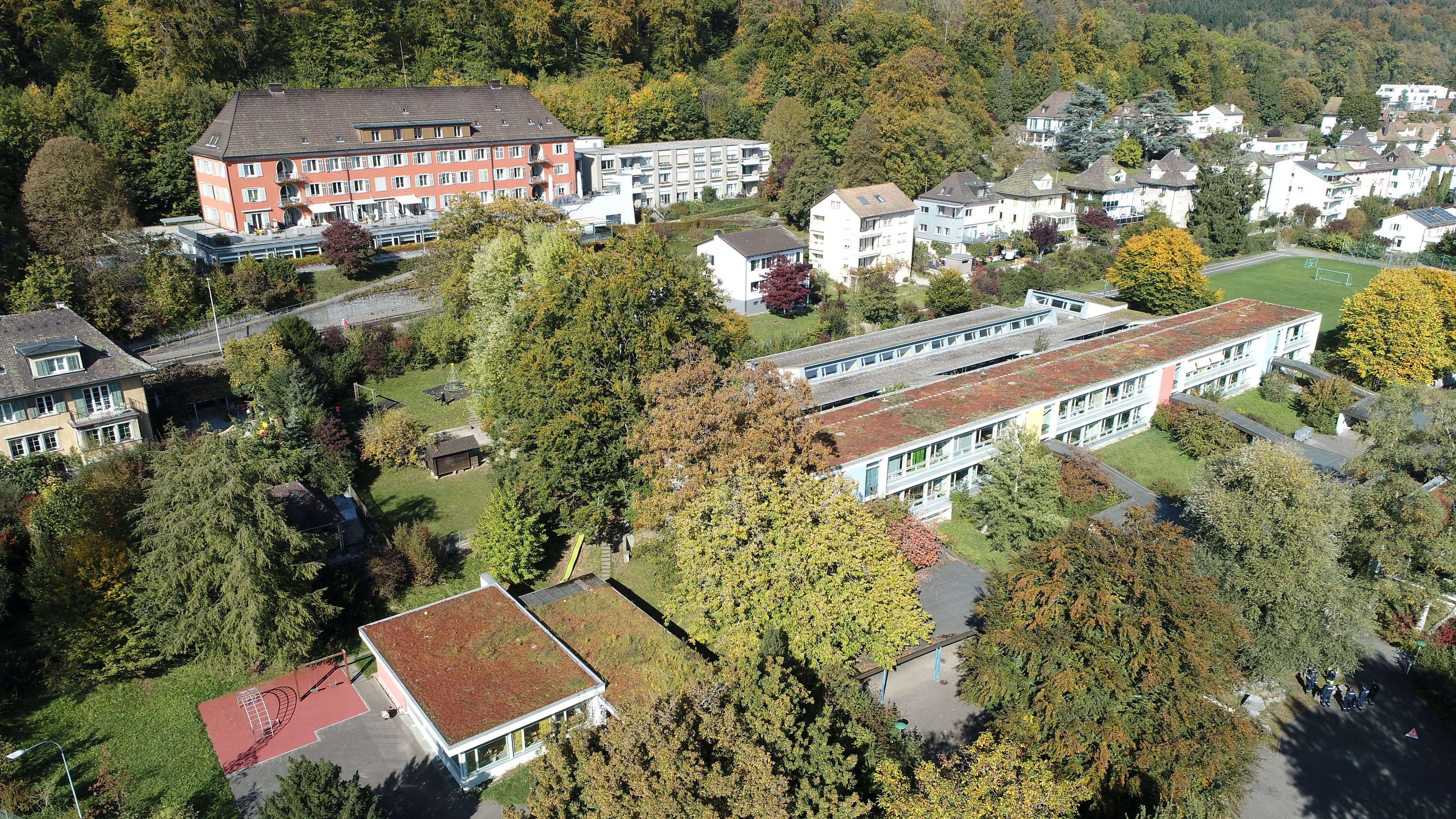 Der-Mittagstisch-des-Schulhauses-Bannfeld-z-gelt-vom-Altersheim-in-die-ehemalige-Hauswartswohnung-das-sind-die-Gr-nde