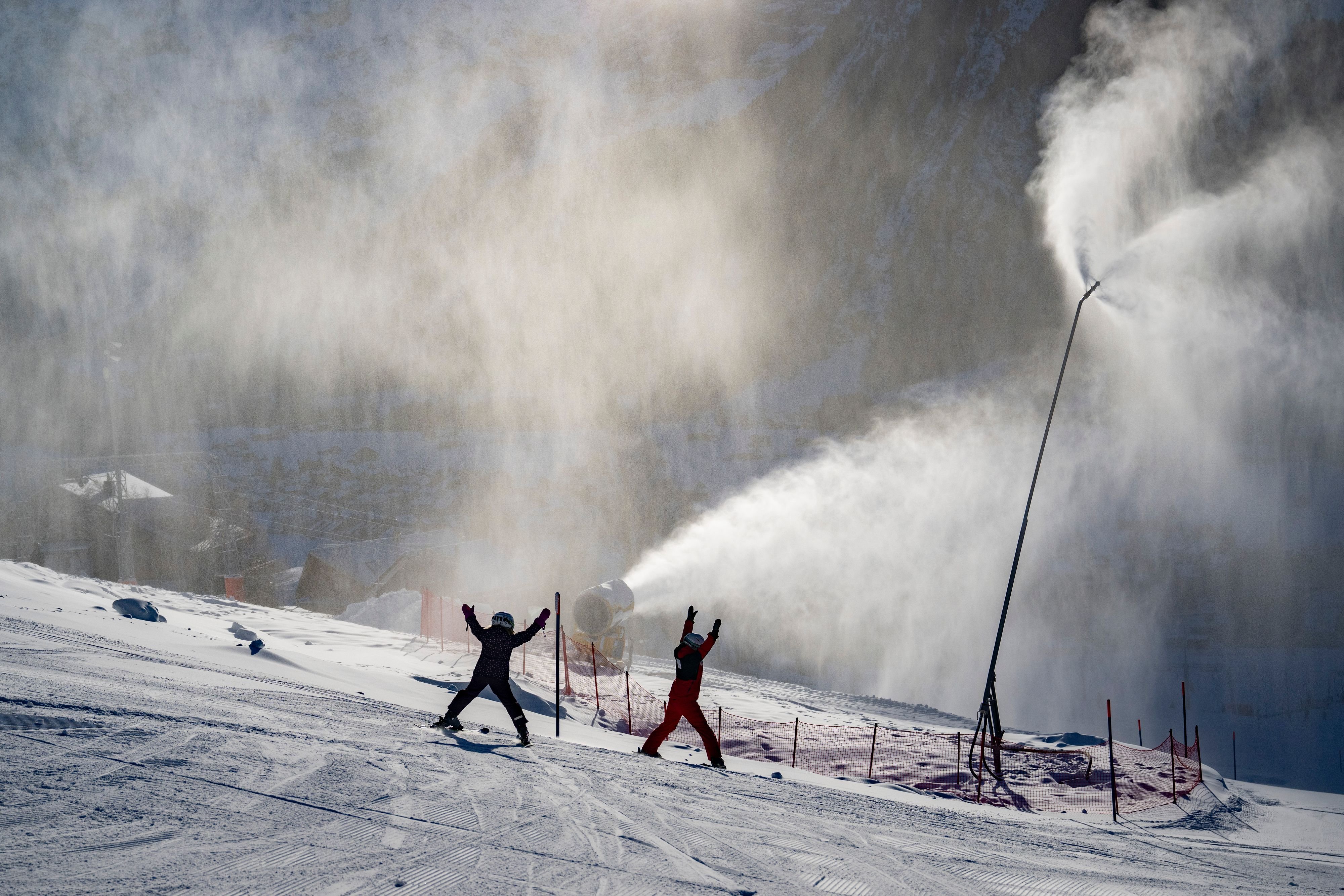 Skiferien-in-der-Schweiz-Nimmt-die-Schneearmut-ein-Ende-