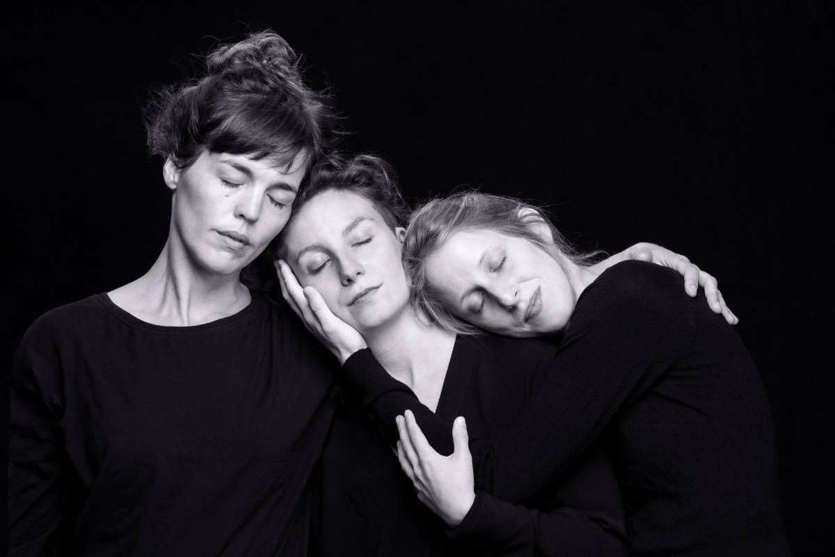 basler-trio-im-frauenfelder-eisenwerk-vortrag-ber-nazis-am-stadttheater-st-gallen-internationales-ensemble-im-st-galler-pfalzkeller