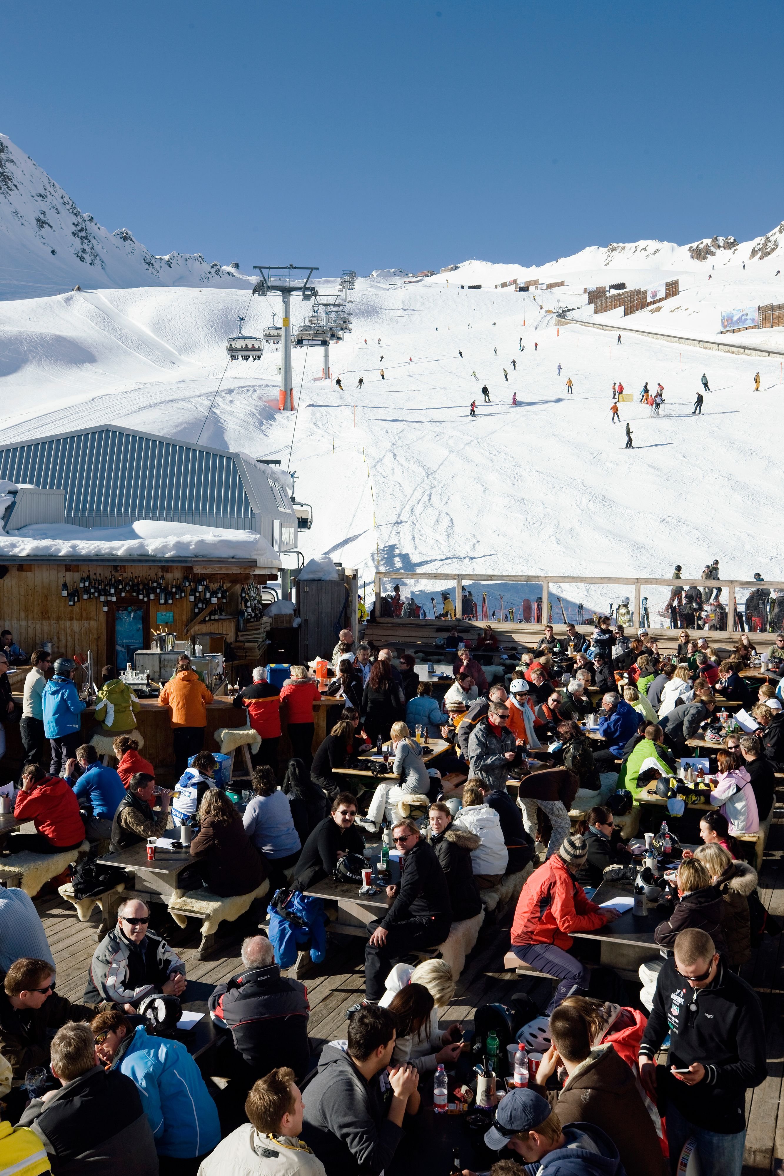 Reservieren-selbst-f-rs-Kaffeetrinken-Wenns-in-der-Skibeiz-keinen-Platz-hat