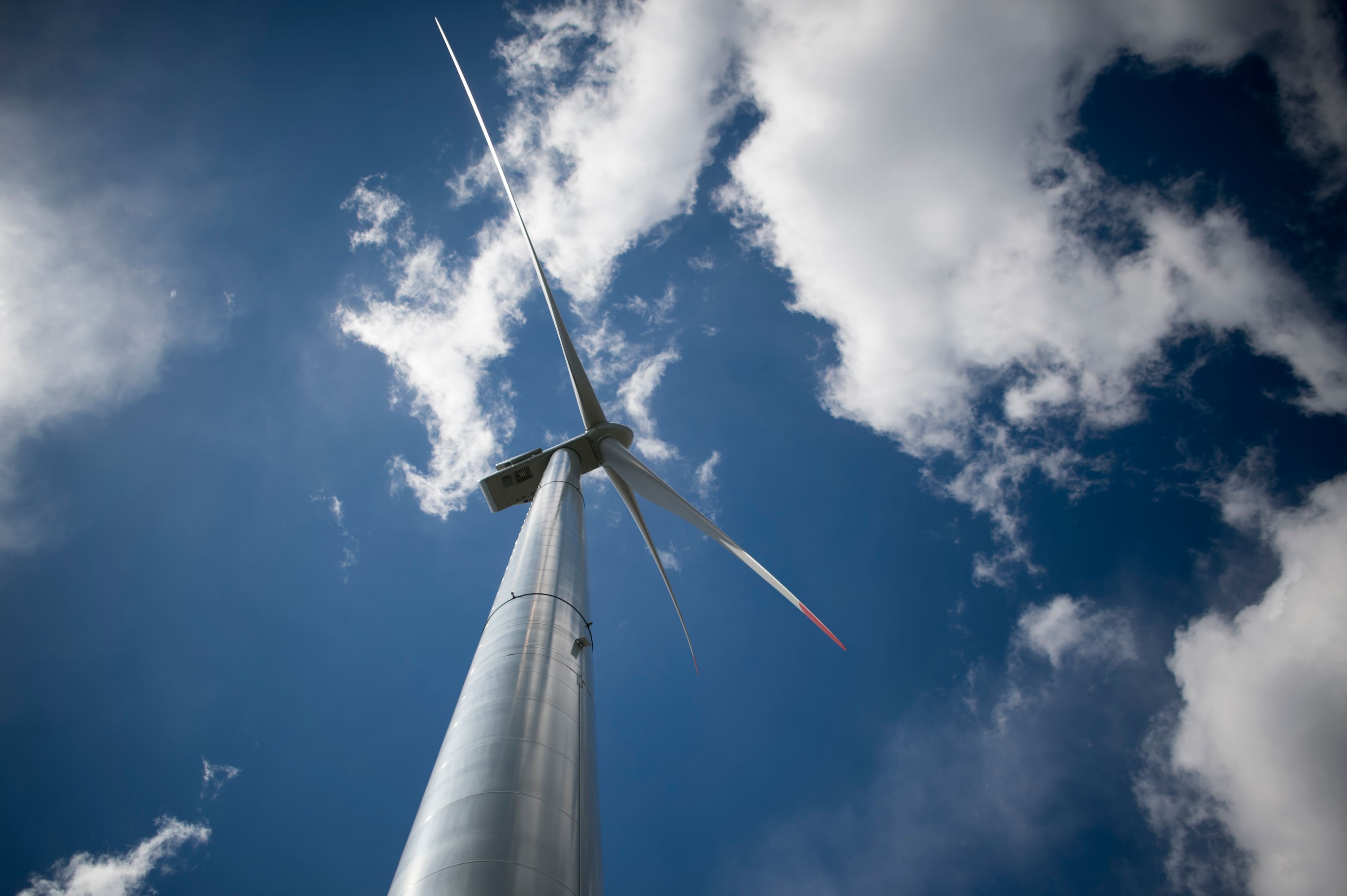 -Wir-sehen-das-pragmatisch-Ennet-der-Kantonsgrenze-regt-sich-in-Stammheim-ein-Windrad-Streit-das-sagen-die-Thurgauer-Gemeinden