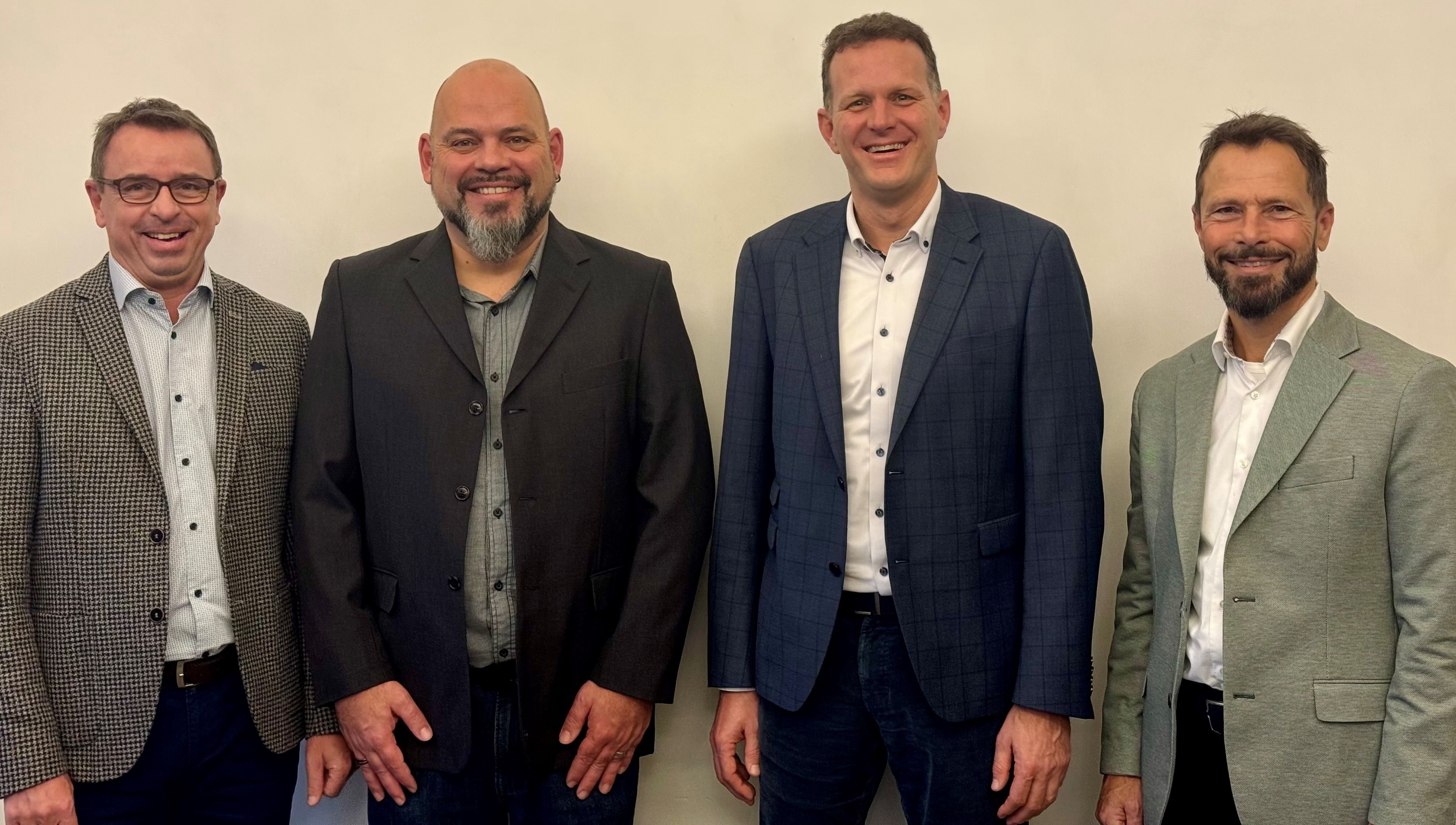 Wechsel-beim-Traditionsbetrieb-Auto-Kunz-AG-Die-Gross-Gruppe-bernimmt-das-Zepter