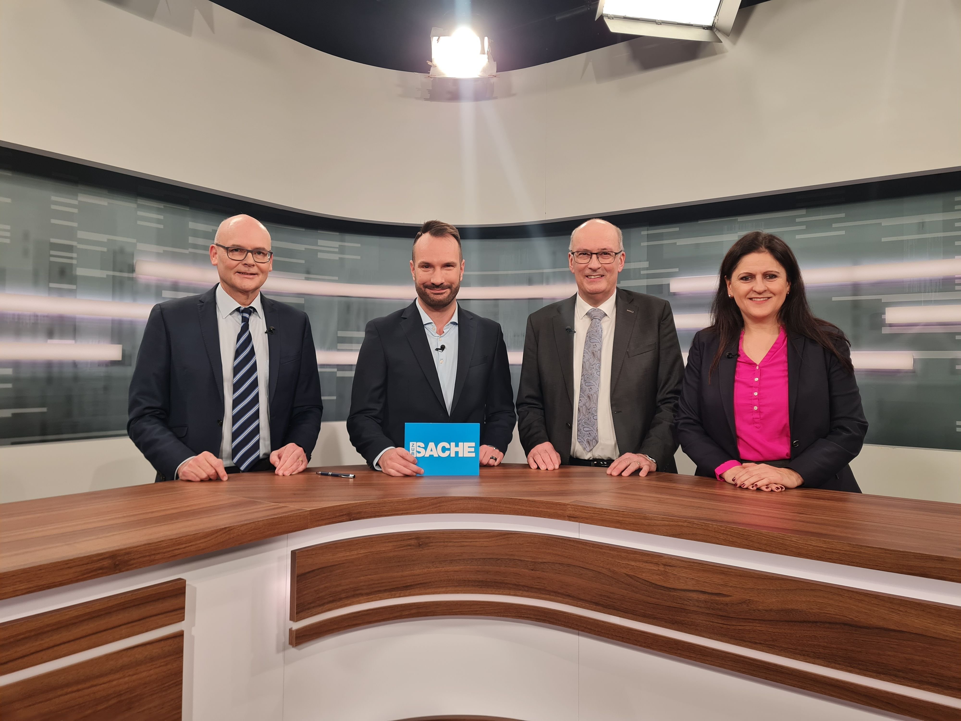 Zwischen-B-rokratiemonster-und-einem-weiteren-Schritt-in-der-Gleichstellung-Politiker-und-Fachexperte-ber-die-Individualbesteuerung