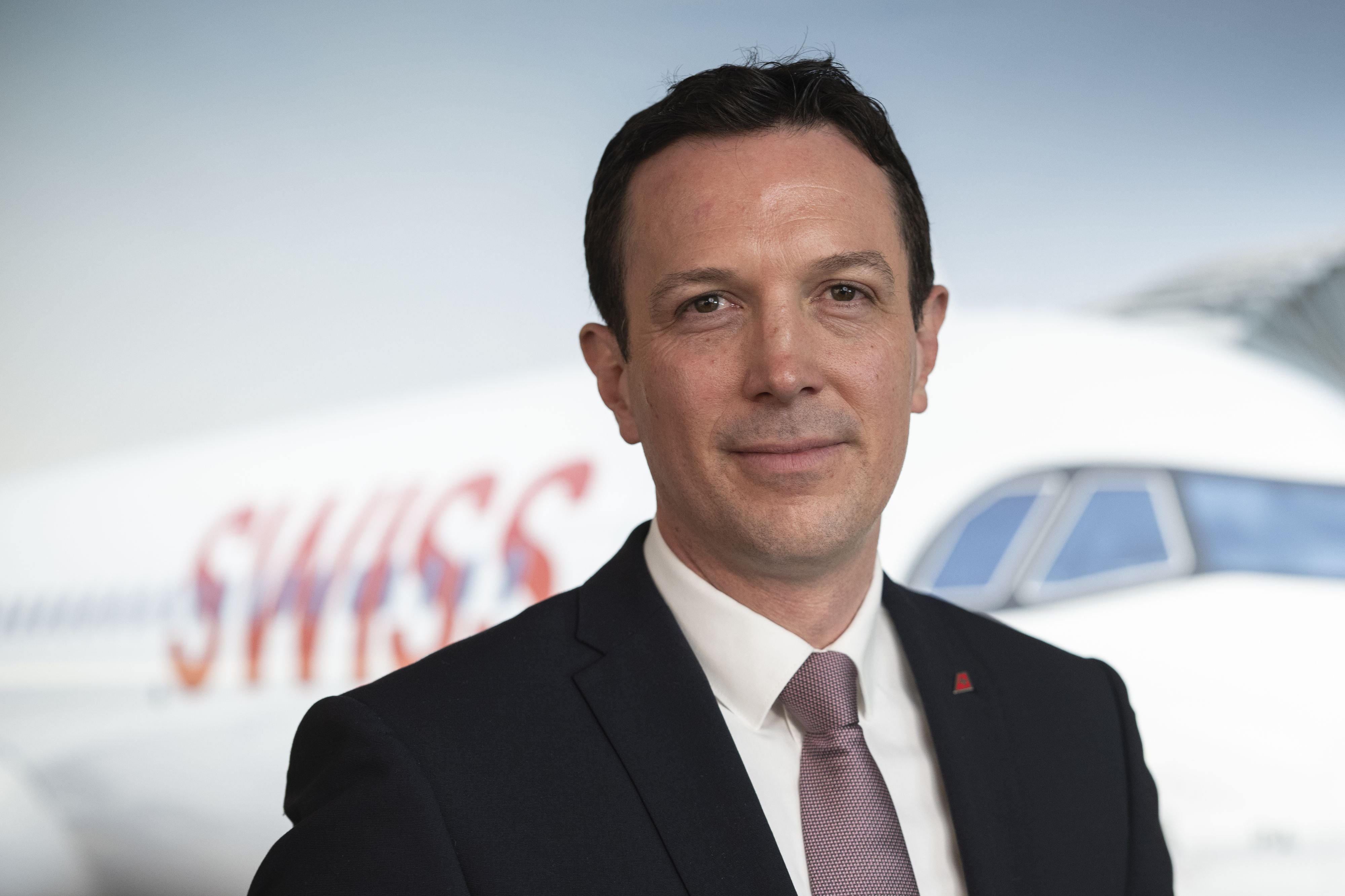 Genf-Schock-f-r-Swiss-Chef-Leutenegger-k-mpft-gegen-SRF-Dok-Kino-Beerdigung-ohne-C-line-Dion