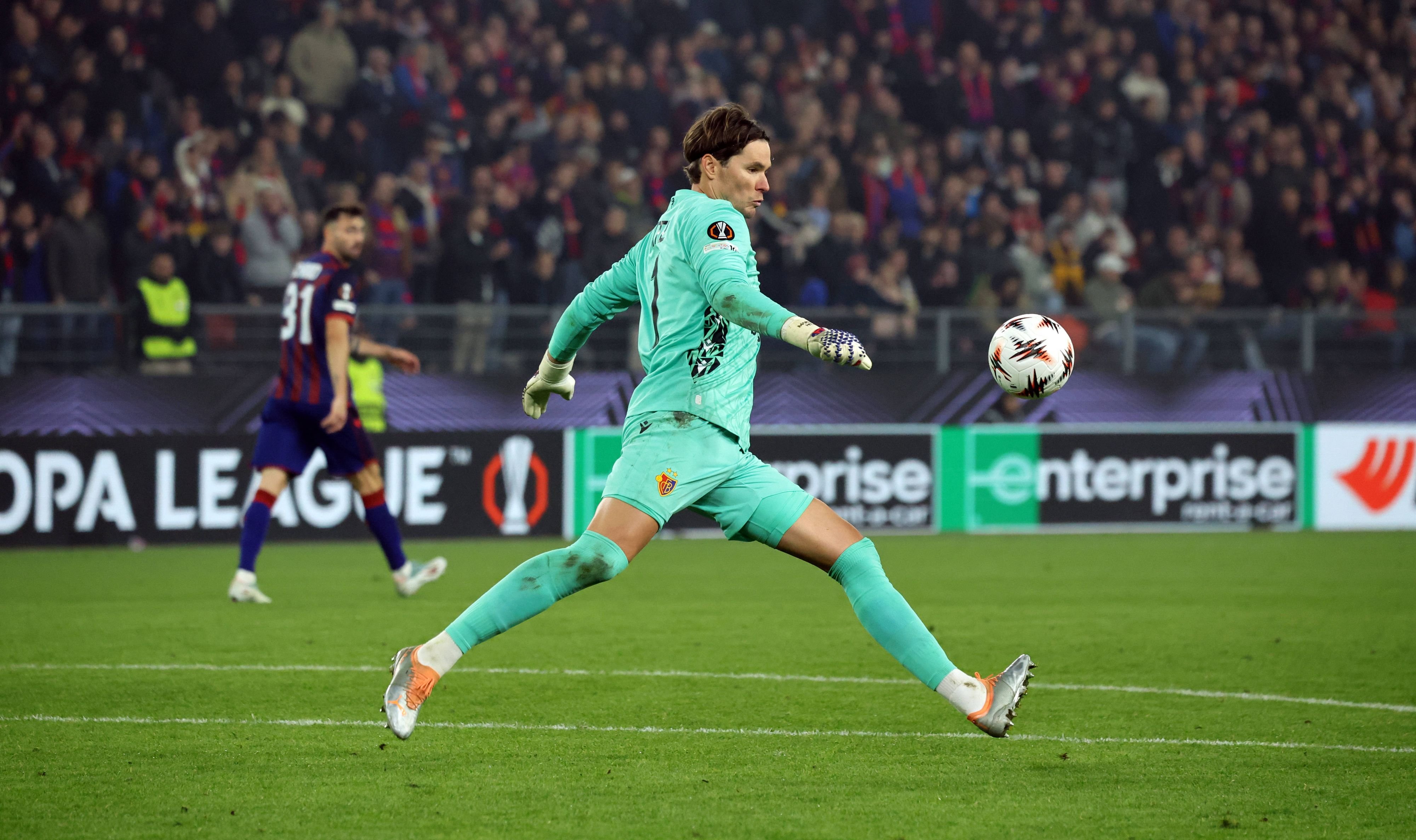 -In-der-Schweiz-wurde-das-immer-etwas-kleingeredet-Marwin-Hitz-ber-mentale-M-digkeit-und-seine-Europacup-Karriere