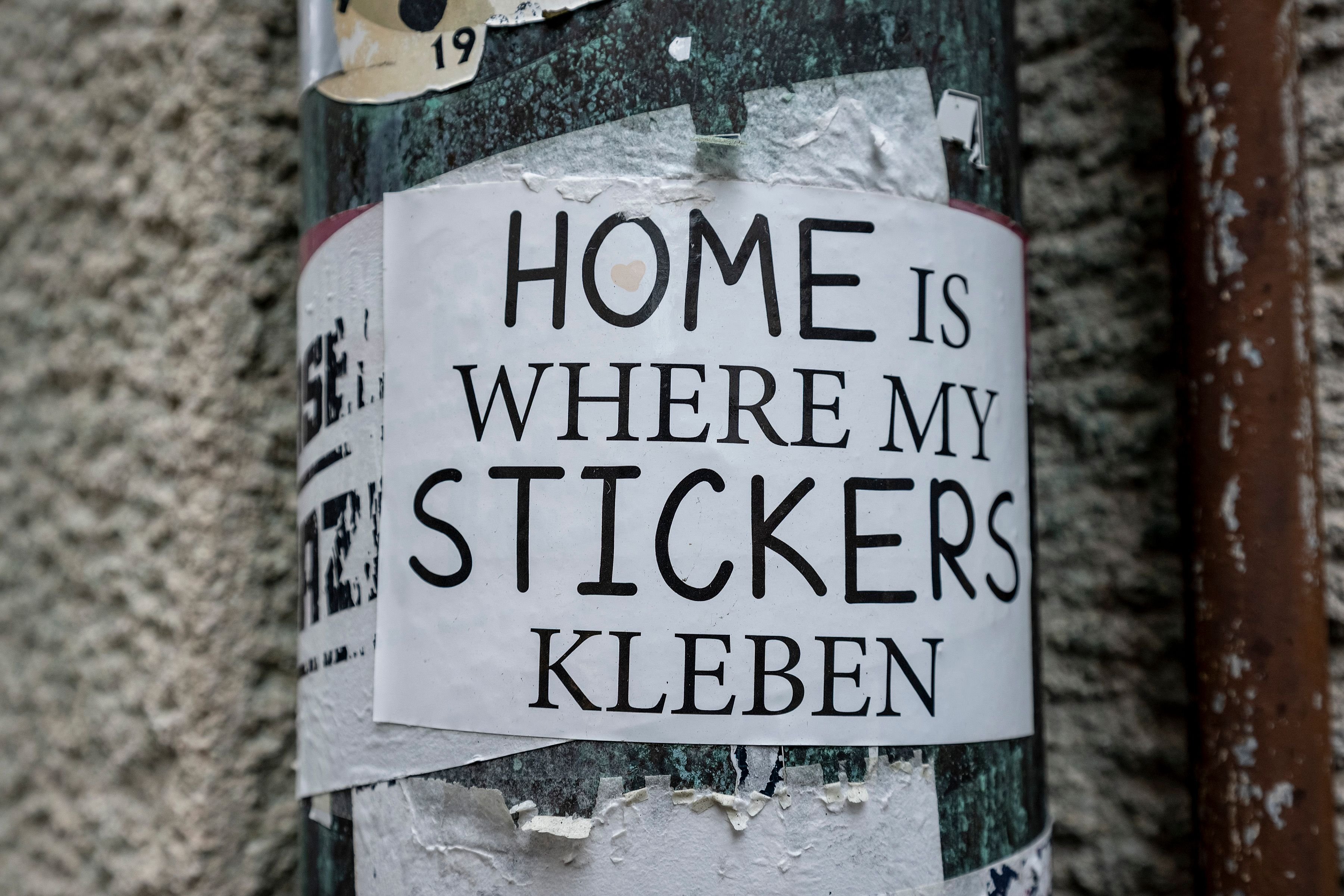 Protest-der-haften-bleibt-Basel-und-die-Kleber