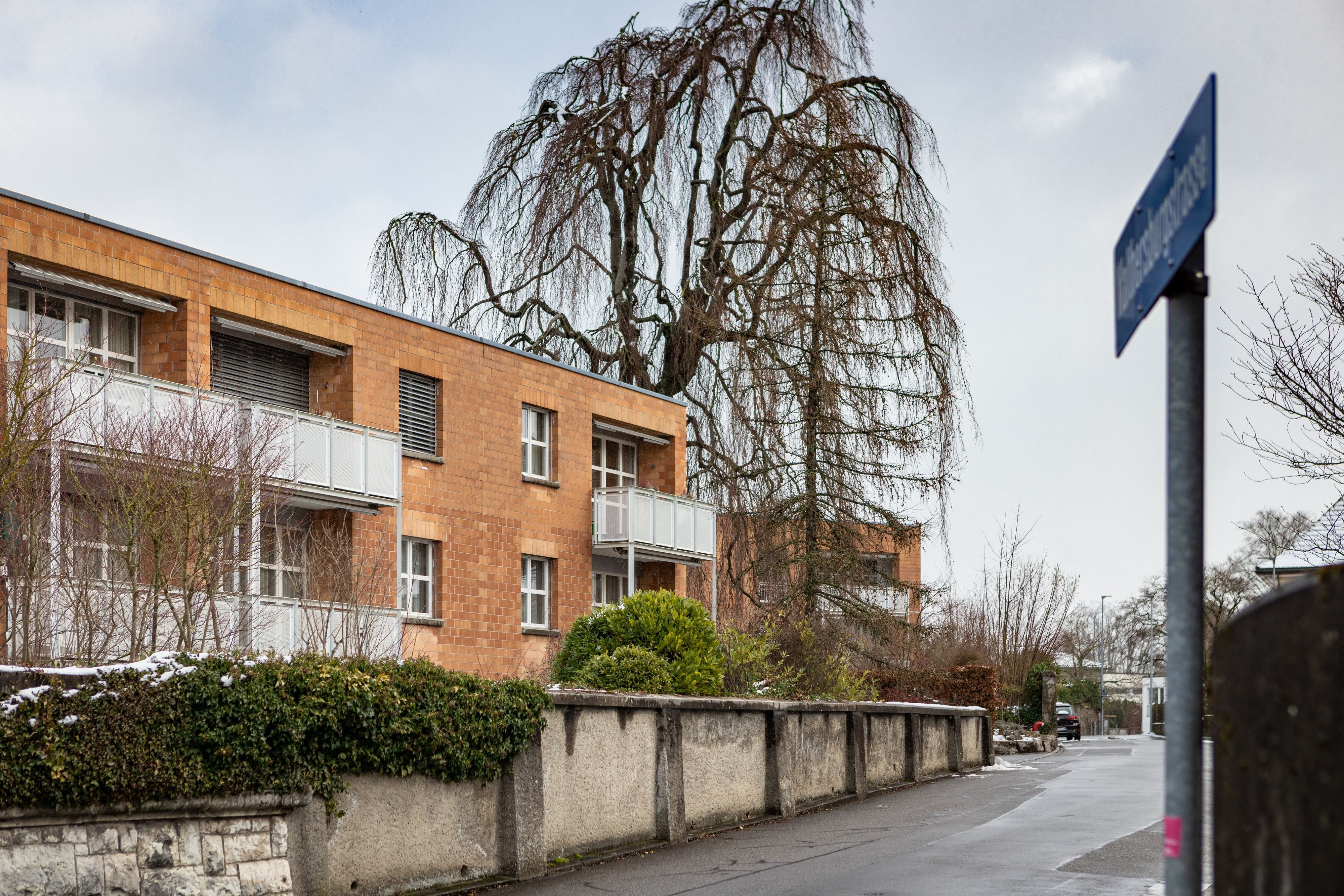 Stadt-nimmt-auf-der-Walthersburg-nun-die-Z-gel-in-die-Hand-und-die-SVP-stellt-kritische-Fragen