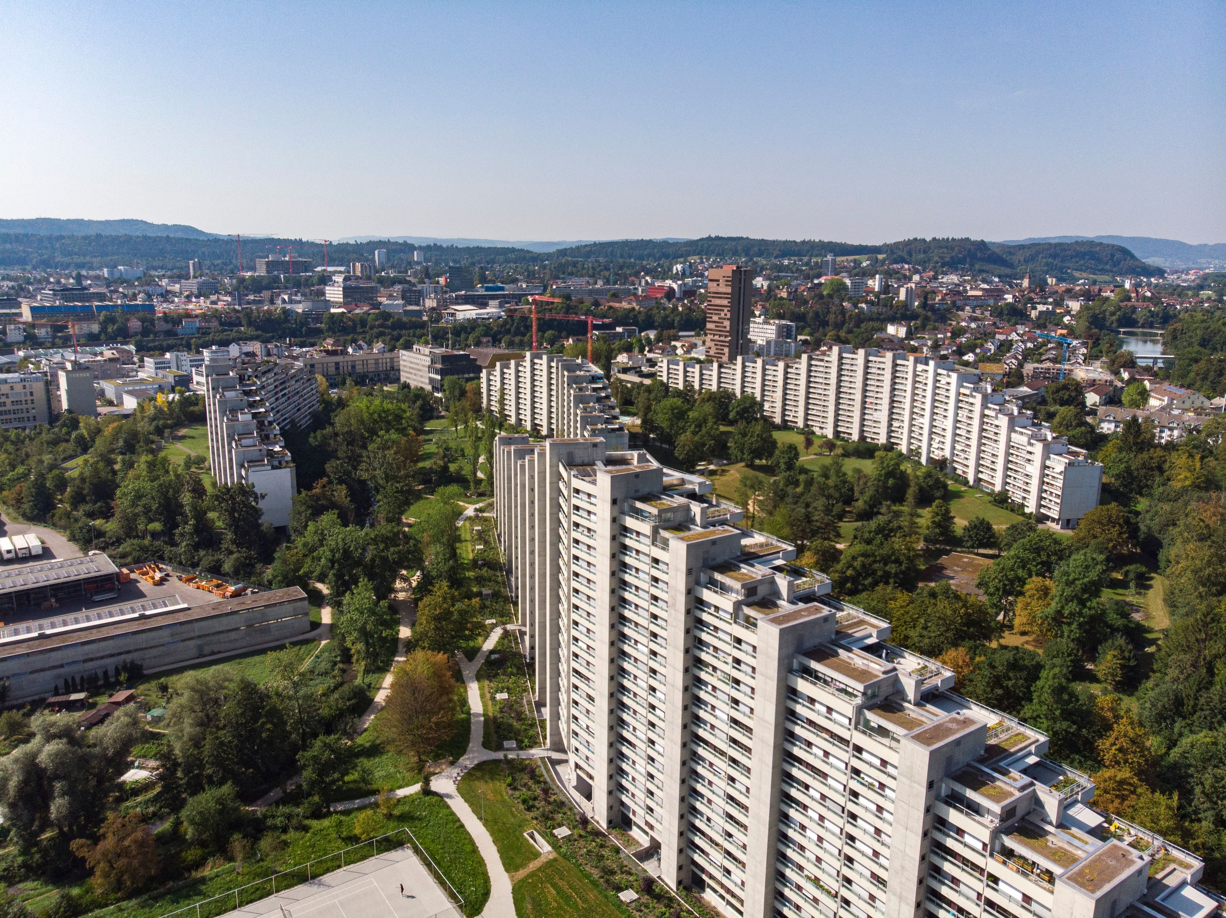 Feuerwehreinsatz-in-der-Telli-wegen-starkem-Rauch
