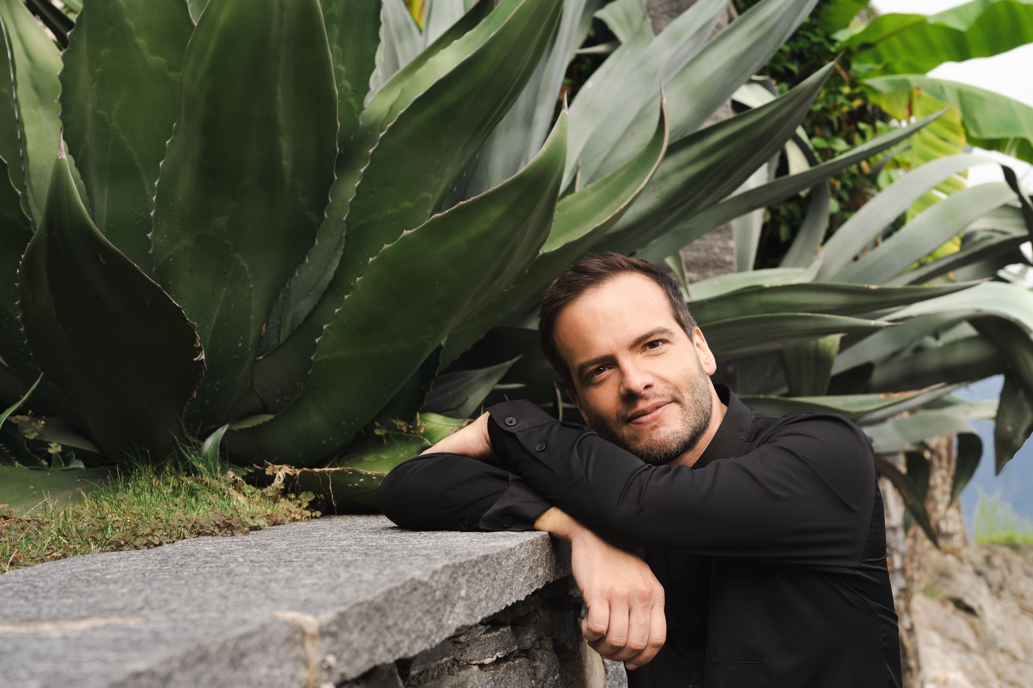 Francesco-Piemontesi-Nichts-ist-Ornament-nichts-ist-Show-