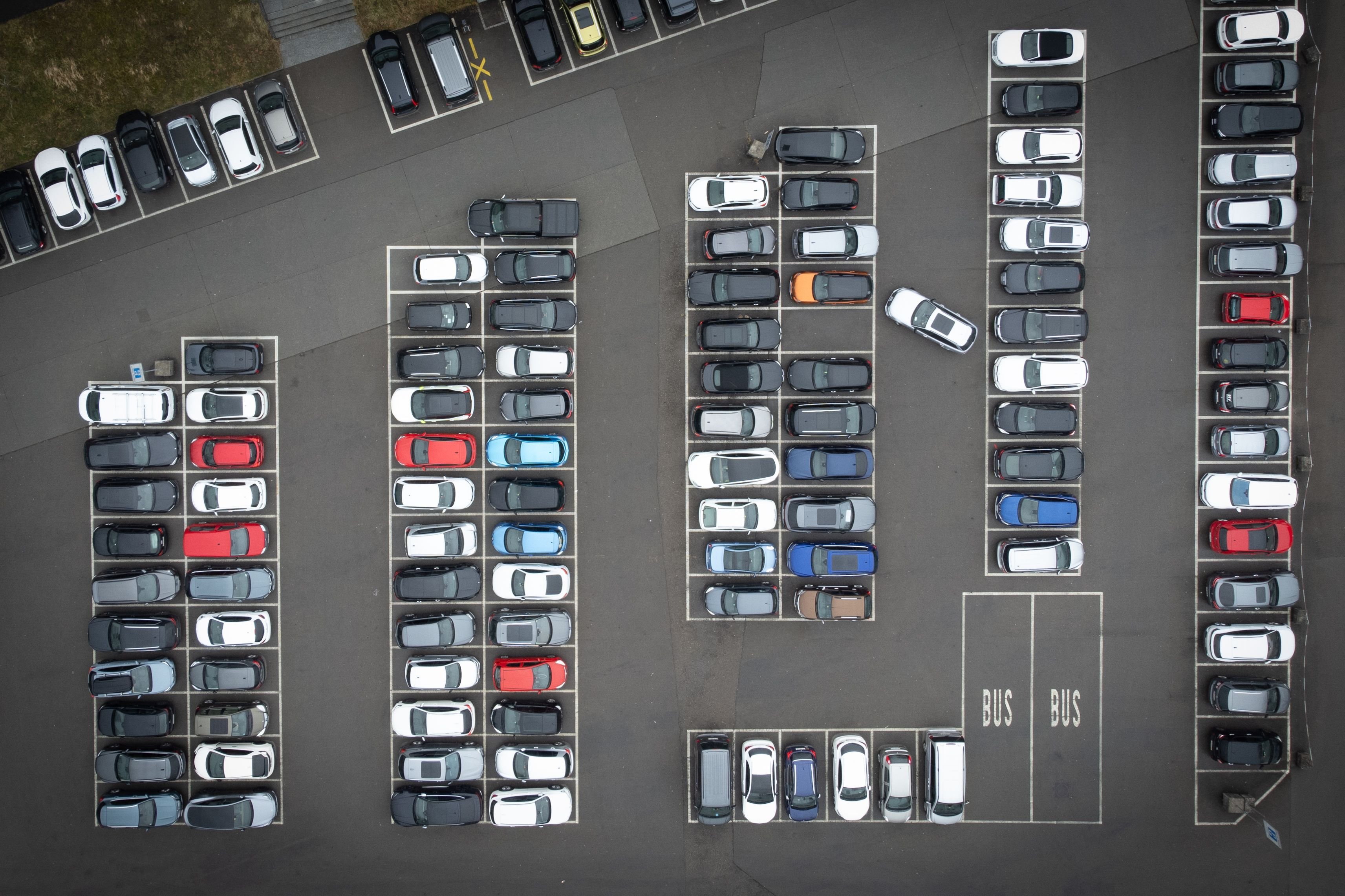 Einfache-Anfrage-an-den-Frauenfelder-Stadtrat-Angst-vor-Parkplatzabbau-und-Umsatzverlust