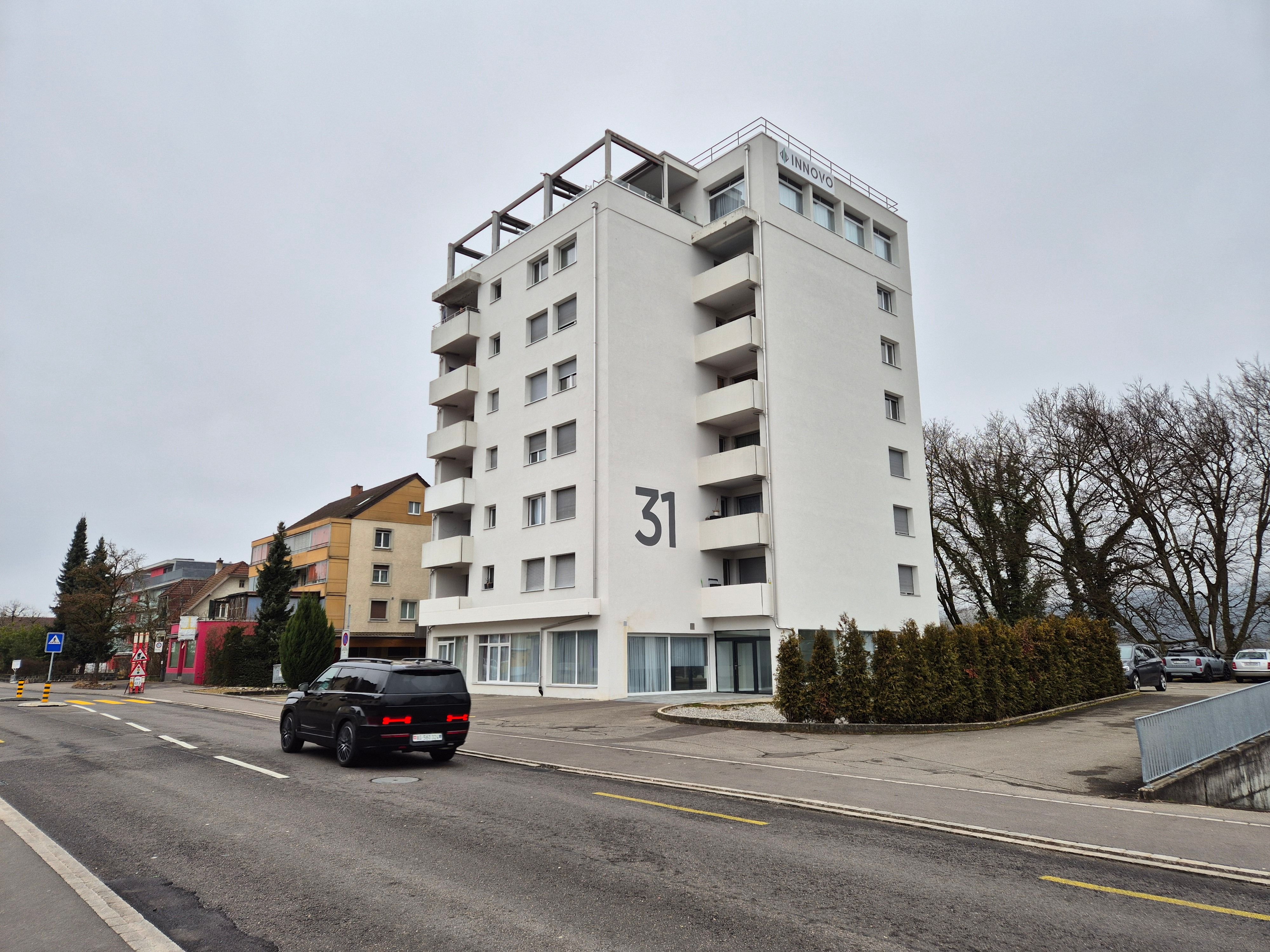 Wo-fr-her-das-Restaurant-Tsing-Tao-war-entstehen-jetzt-AirBnb-Zimmer