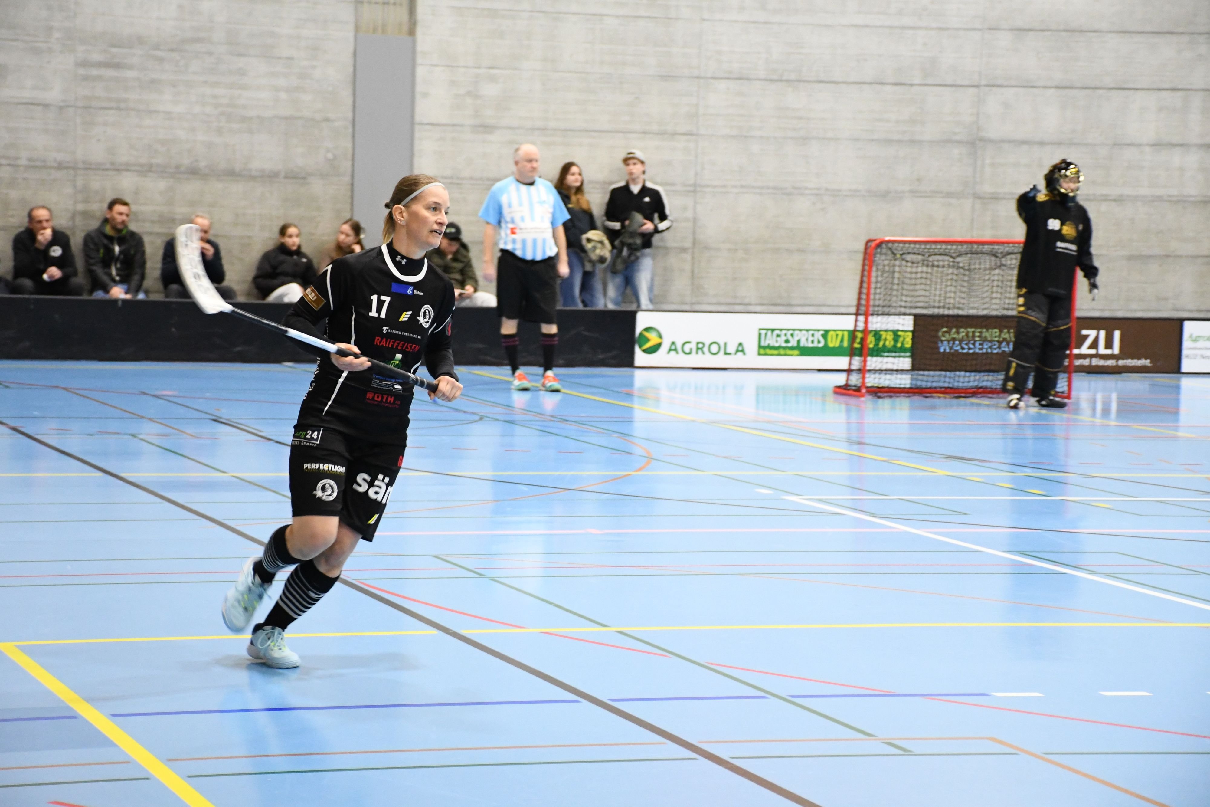 die-frauen-der-nesslau-sharks-spielen-wie-im-rausch-nach-zwei-siegen-am-wochenende-fehlt-noch-ein-erfolg-f-r-die-playoff-halbfinals
