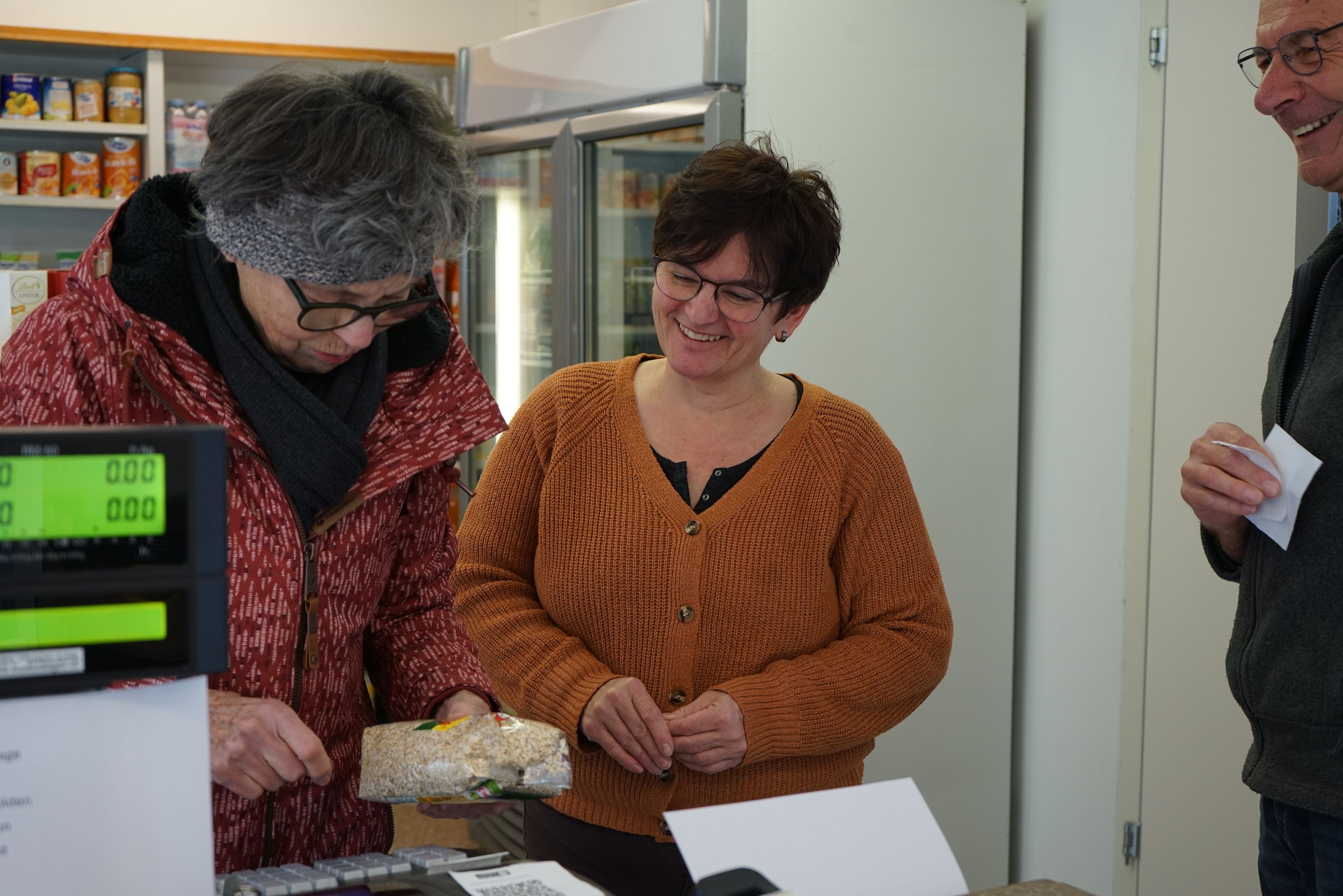 Seit-54-Jahren-f-r-den-t-glichen-Einkauf-oder-zum-chr-mle-Melanies-Dorfladen-in-Necker-setzt-neu-auf-Selbstbedienung
