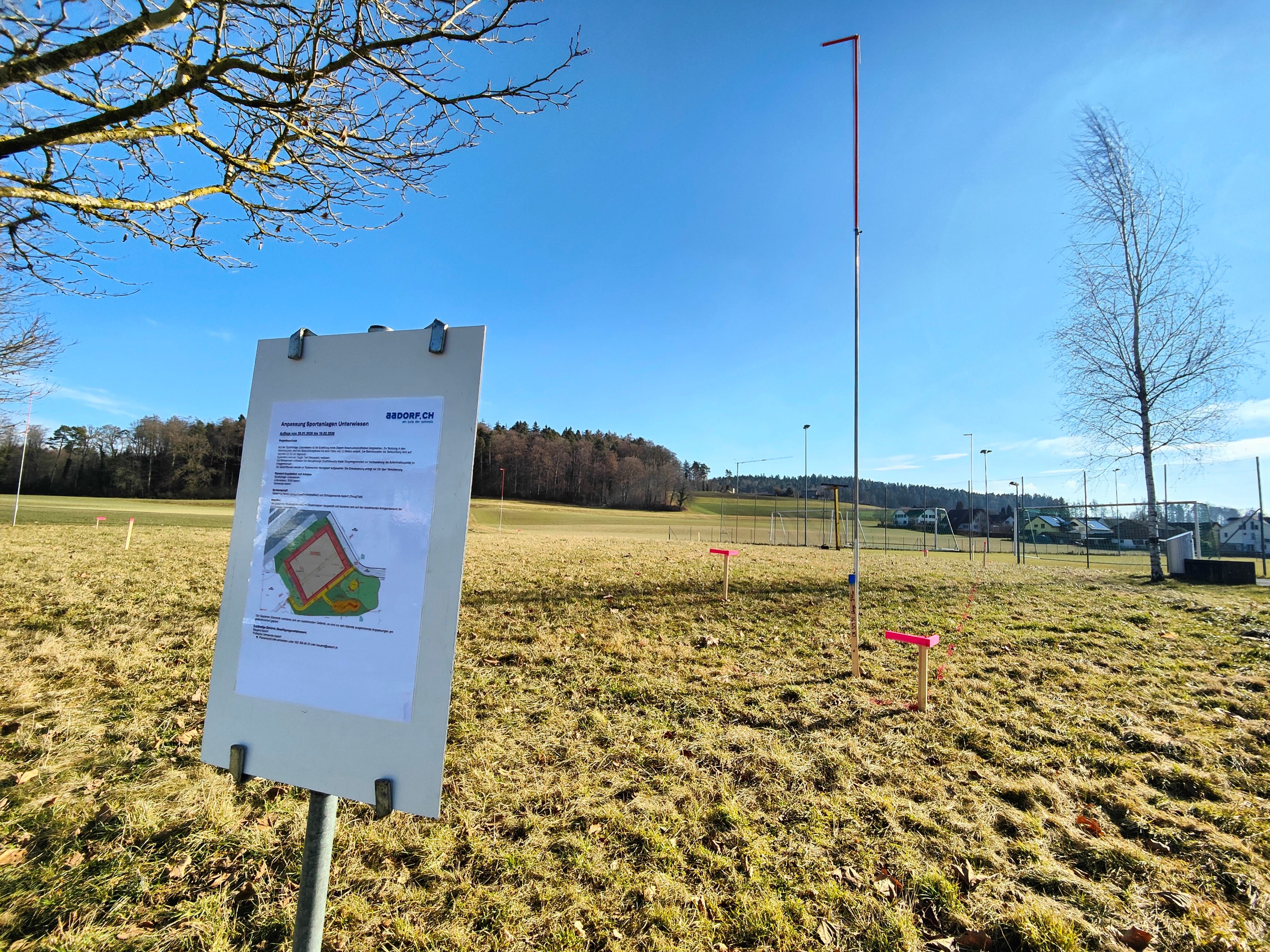 sportlicher-nachlass-aadorf-erh-lt-ein-doppel-beachvolleyballfeld-und-einen-tough-trail-parcours
