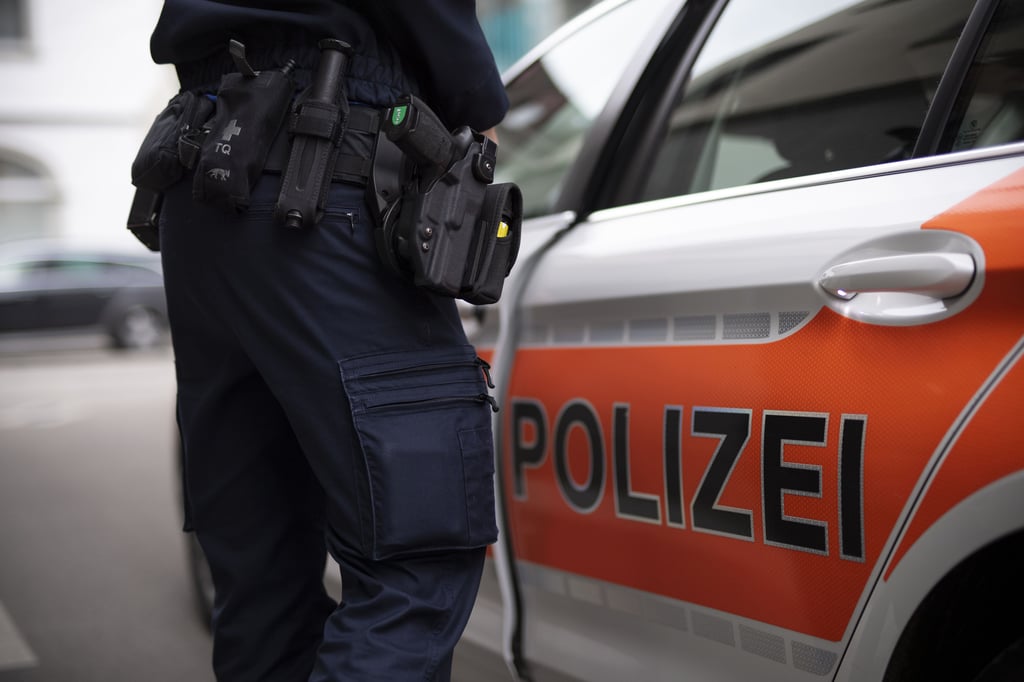 Nach Verfolgungsjagd in Gossau: Unbekannter verschwindet spurlos – stecken Vermögensdelikte dahinter?