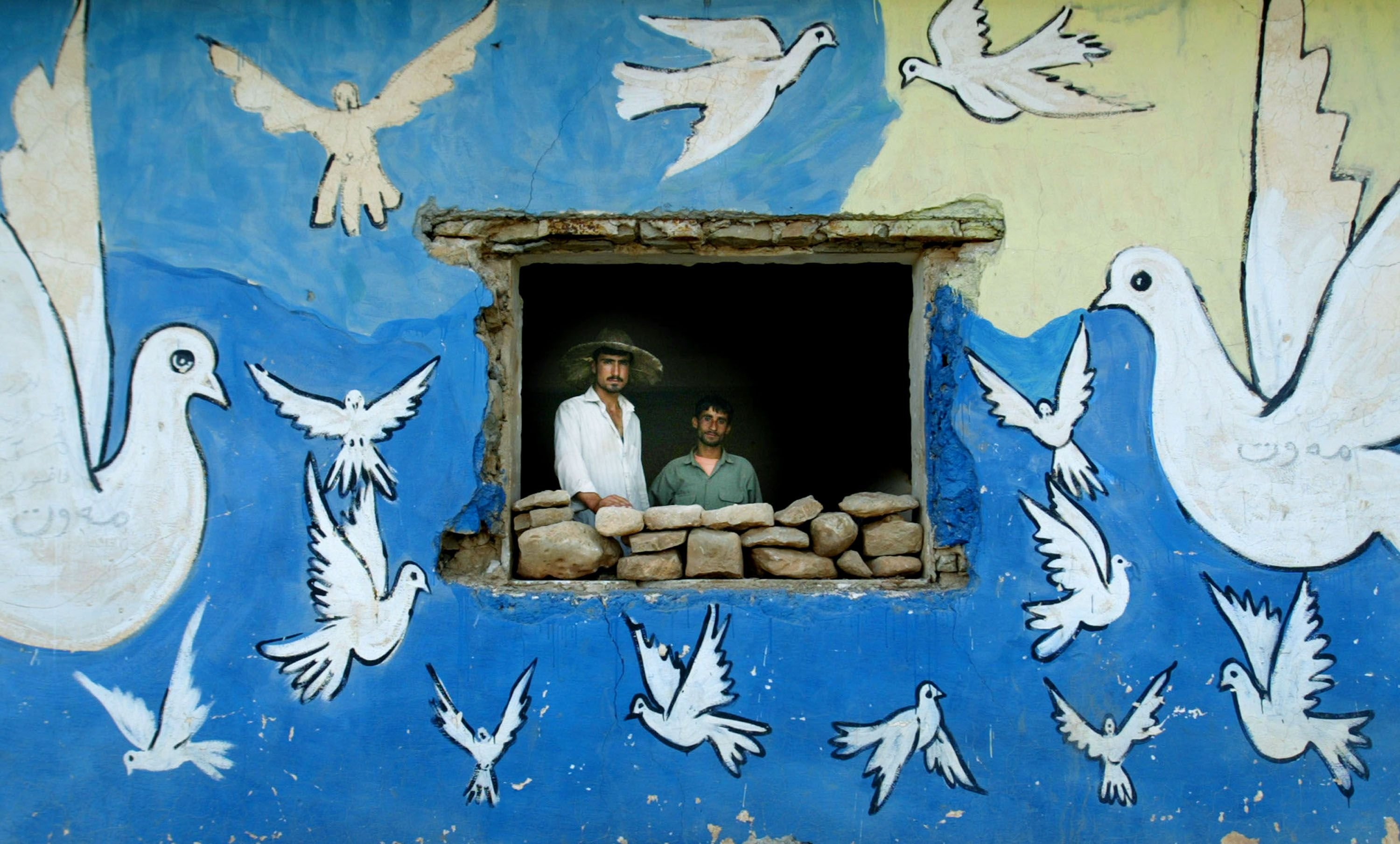 Wie-totalit-re-Herrschaft-den-Alltag-zerm-rbt-Die-Romane-dieses-Schriftstellers-erz-hlen-davon