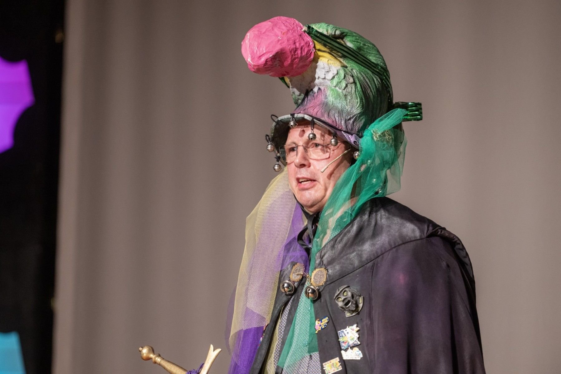 Lokale-Seitenhiebe-und-eine-grosse-Ehrung-an-der-M-rschwiler-Fasnacht