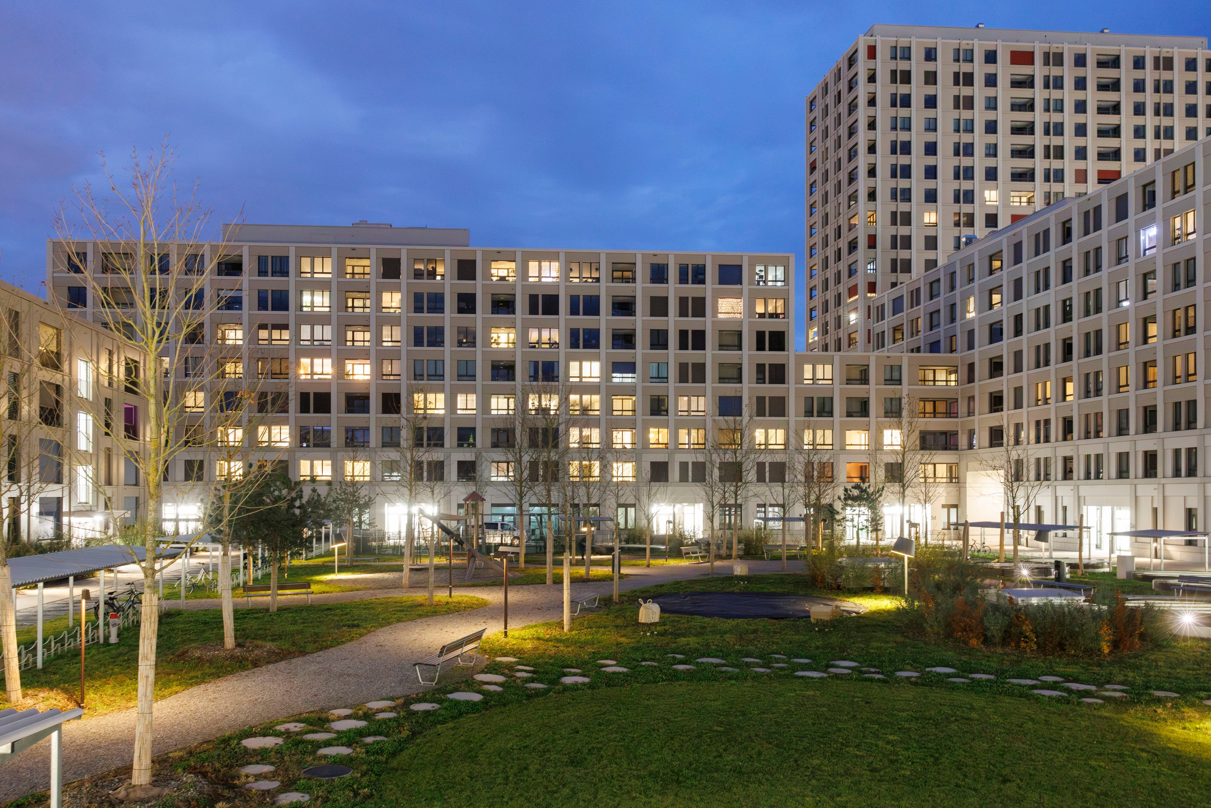 Vom-Ausland-direkt-nach-Spreitenbach-43-Tivoli-Garten-Bewohner-kommen-aus-der-Ferne-mehr-als-die-H-lfte-sind-Schweizer