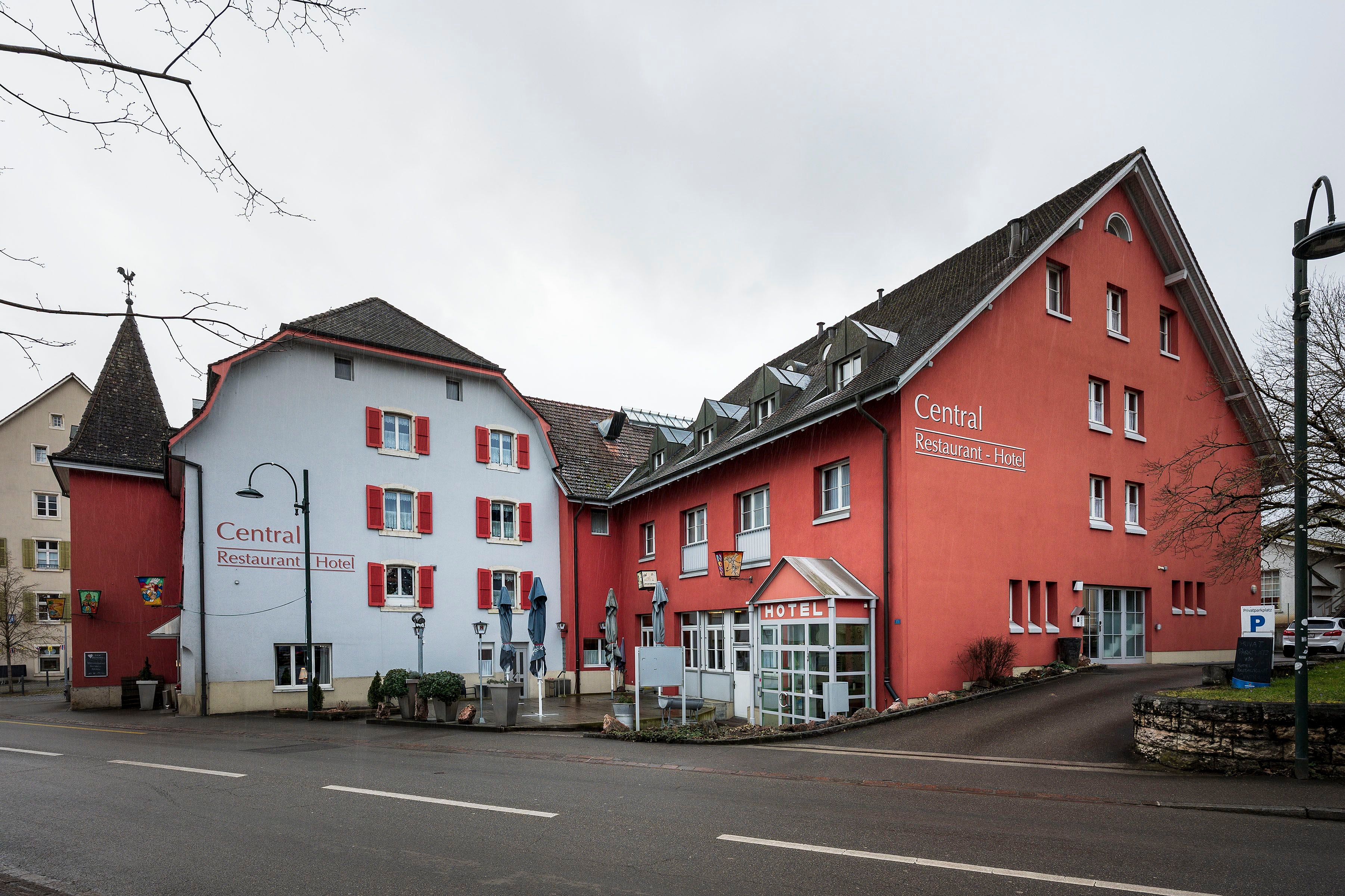 Das-traditionsreiche-Restaurant-Central-in-Laufen-schliesst