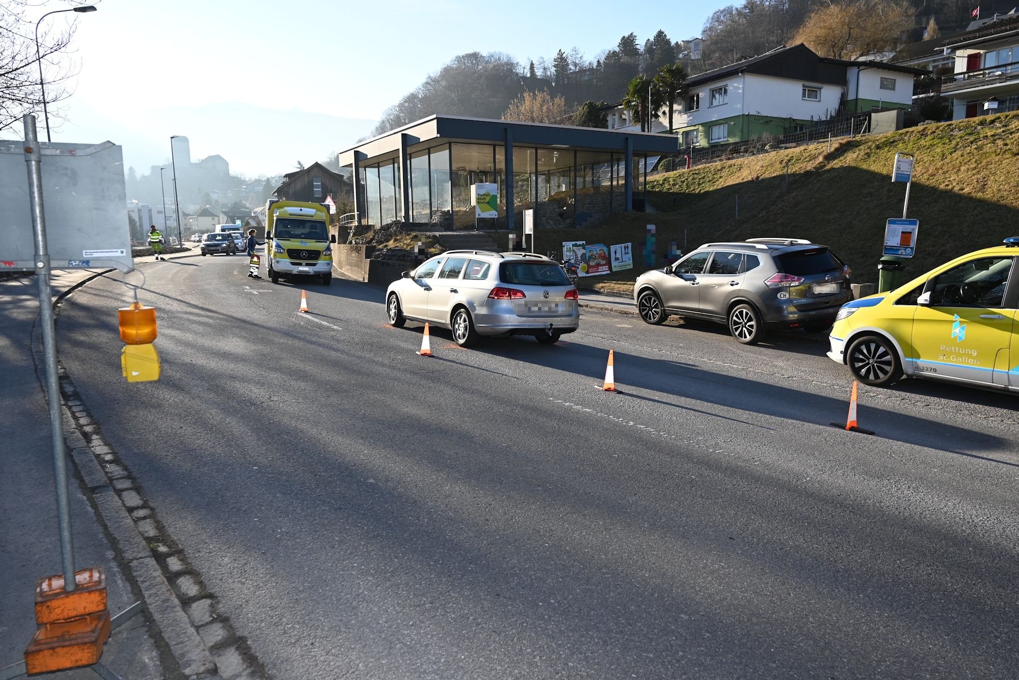 9-J-hriger-bei-Verkehrsunfall-in-Sargans-von-Auto-erfasst-unbestimmt-verletzt