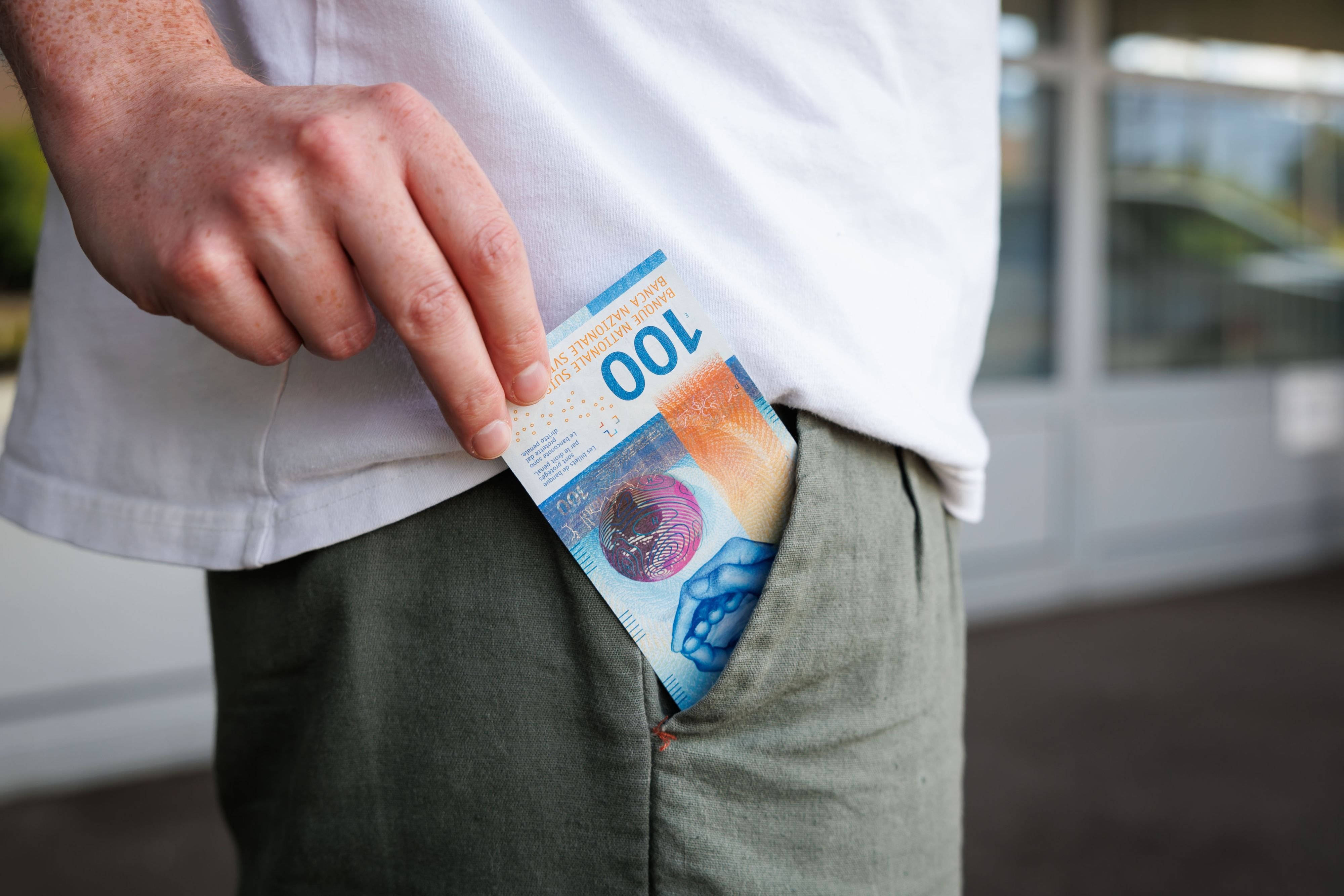 Eine-Familienstiftung-drei-Firmen-und-dubiose-Transaktionen