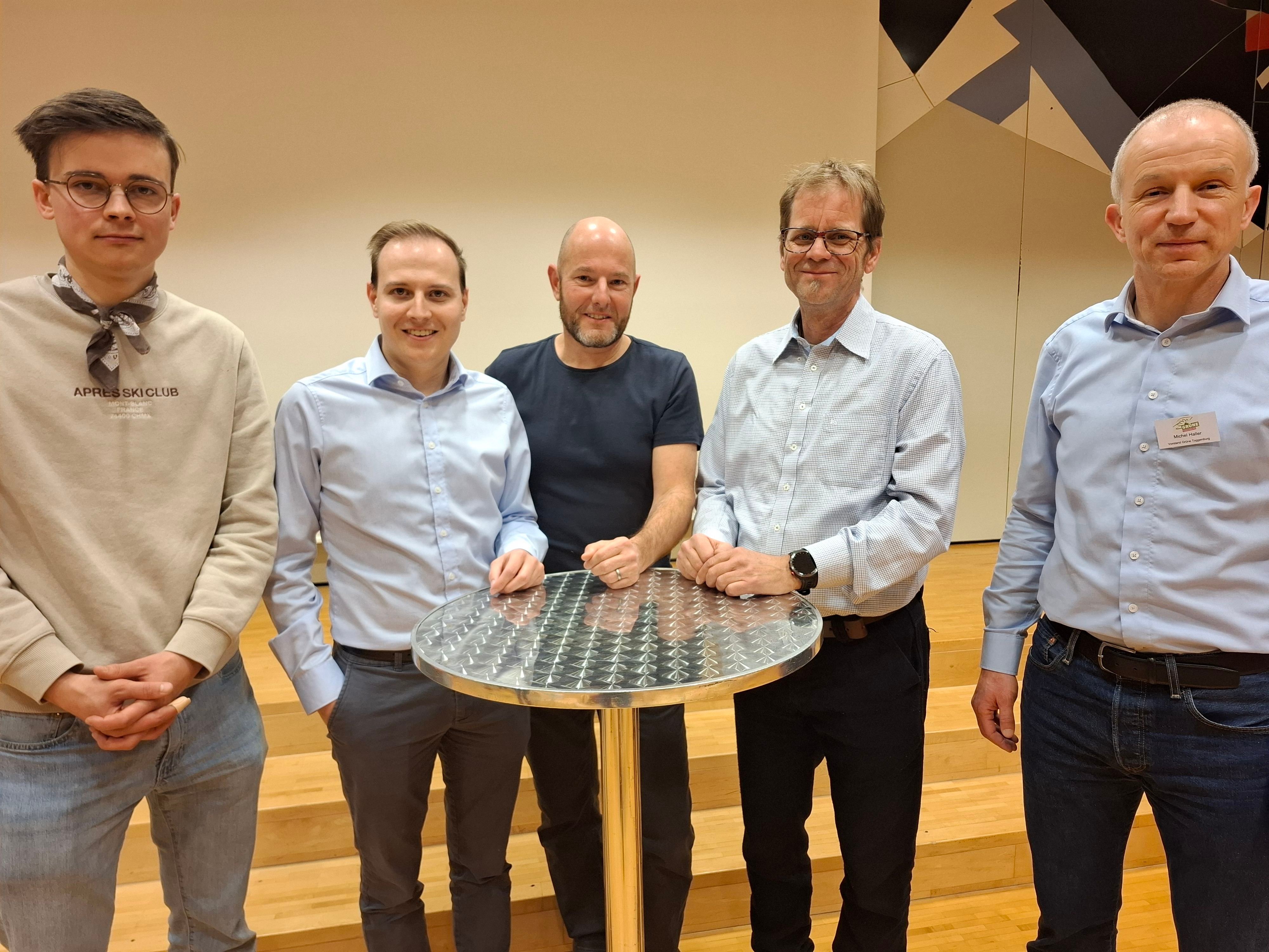 Podium-in-Wattwil-spaltet-die-Gem-ter-Ist-bei-einem-Ja-zur-Halbierungsinitiative-die-Demokratie-in-Gefahr-